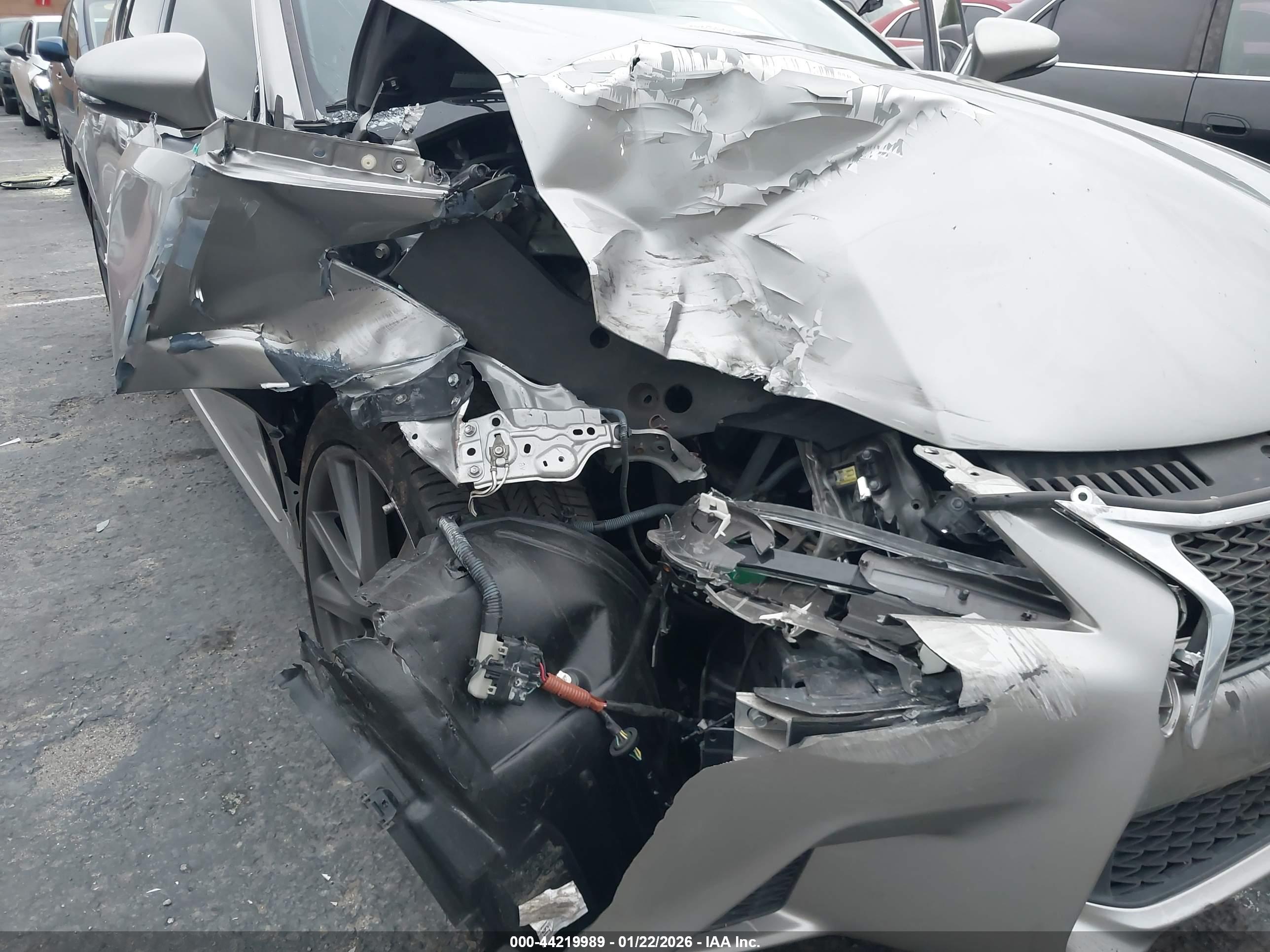 LEXUS GS image 6