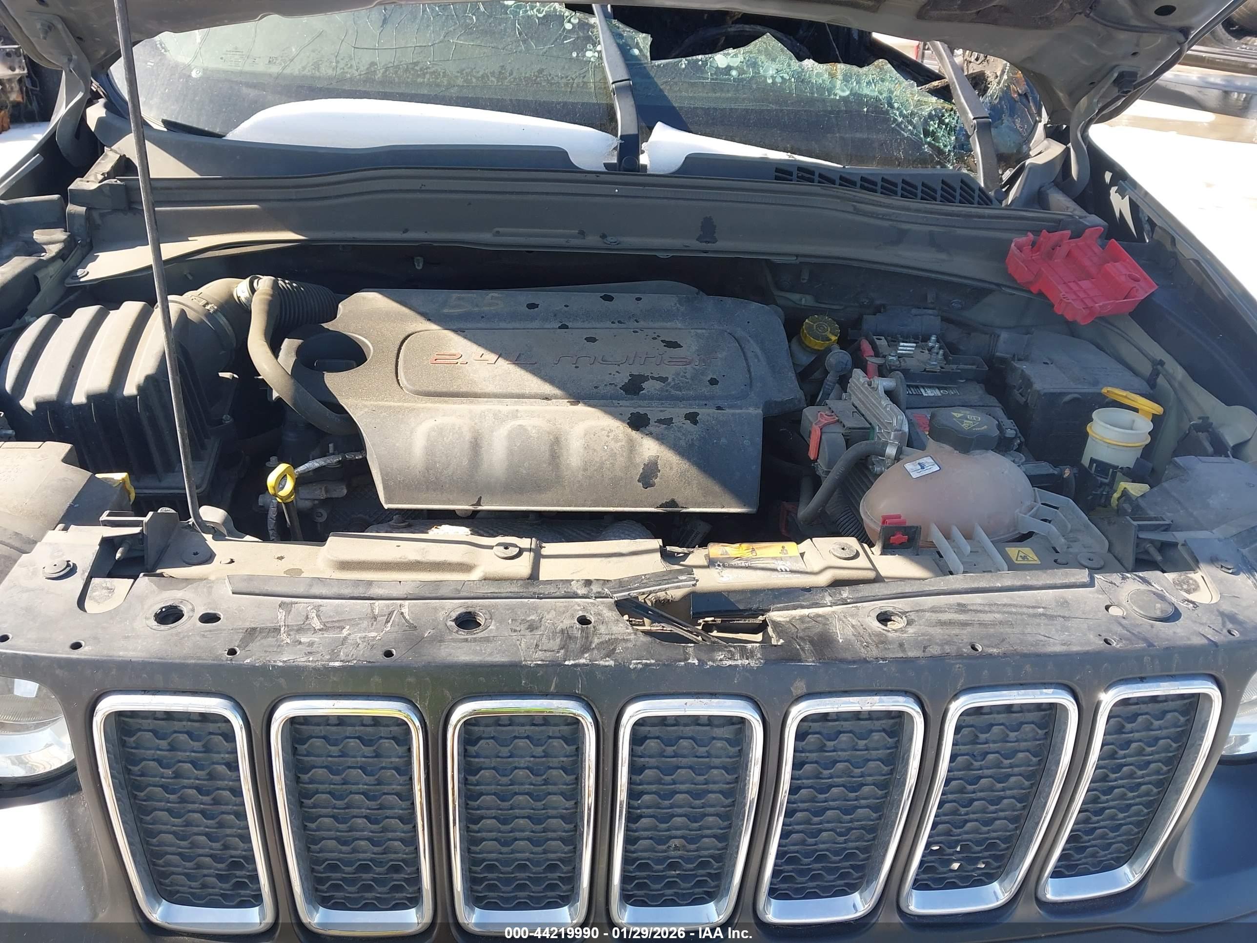 JEEP RENEGADE image 10