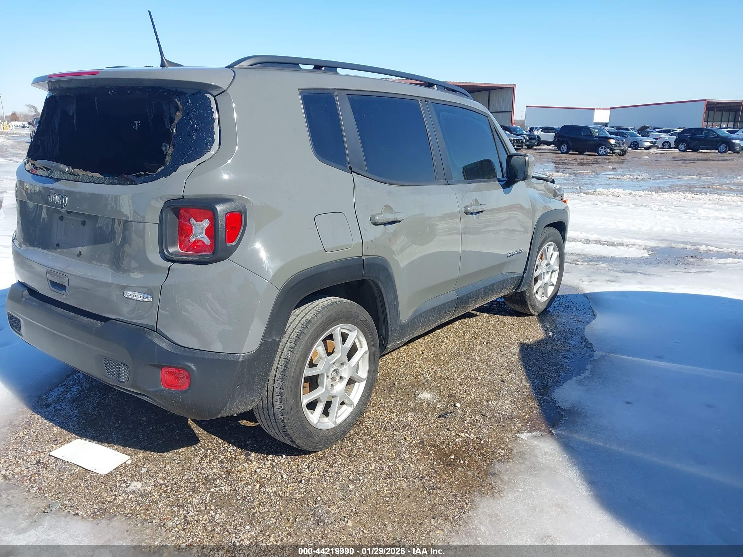 JEEP RENEGADE image 4
