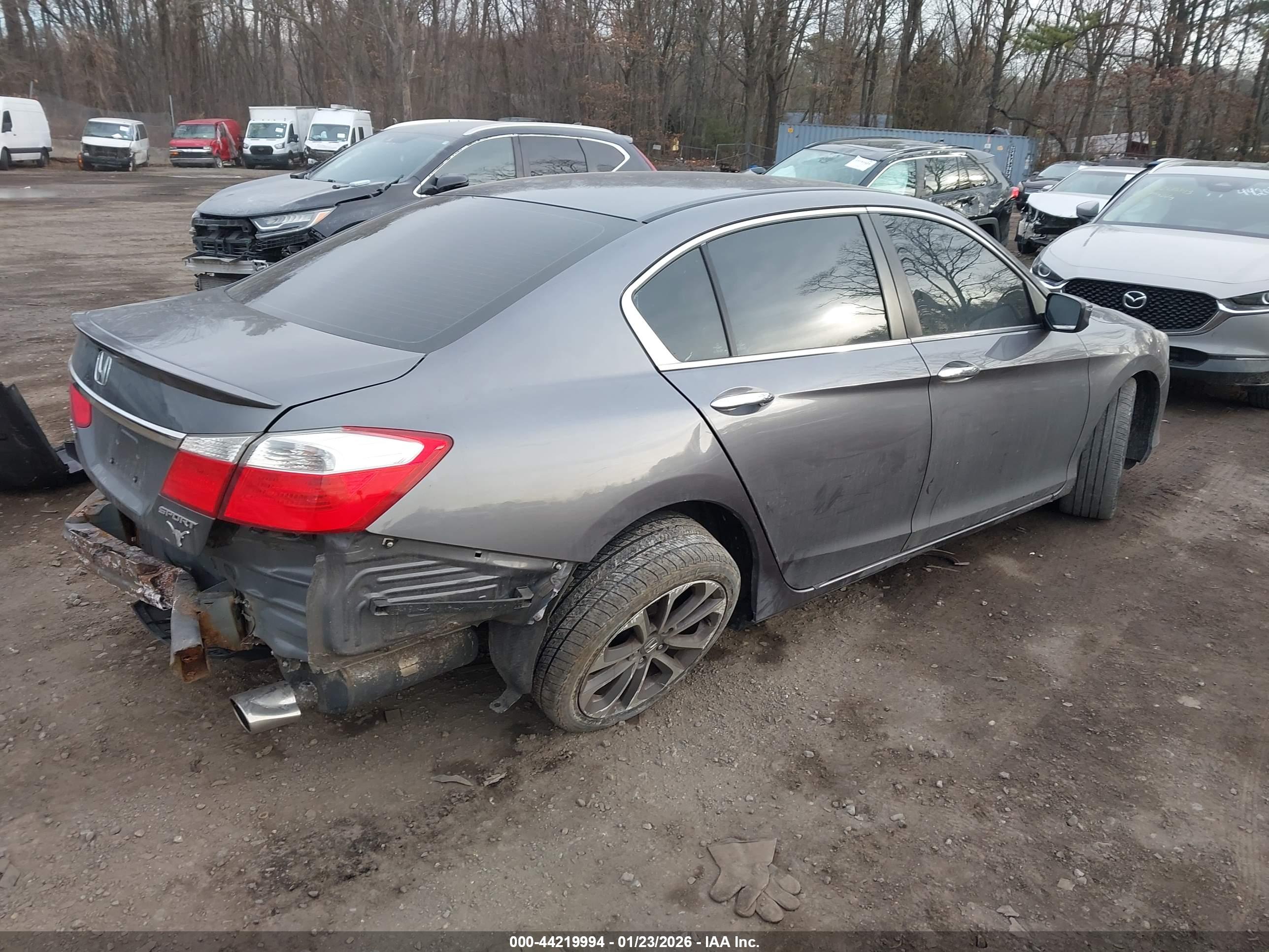 HONDA ACCORD image 4
