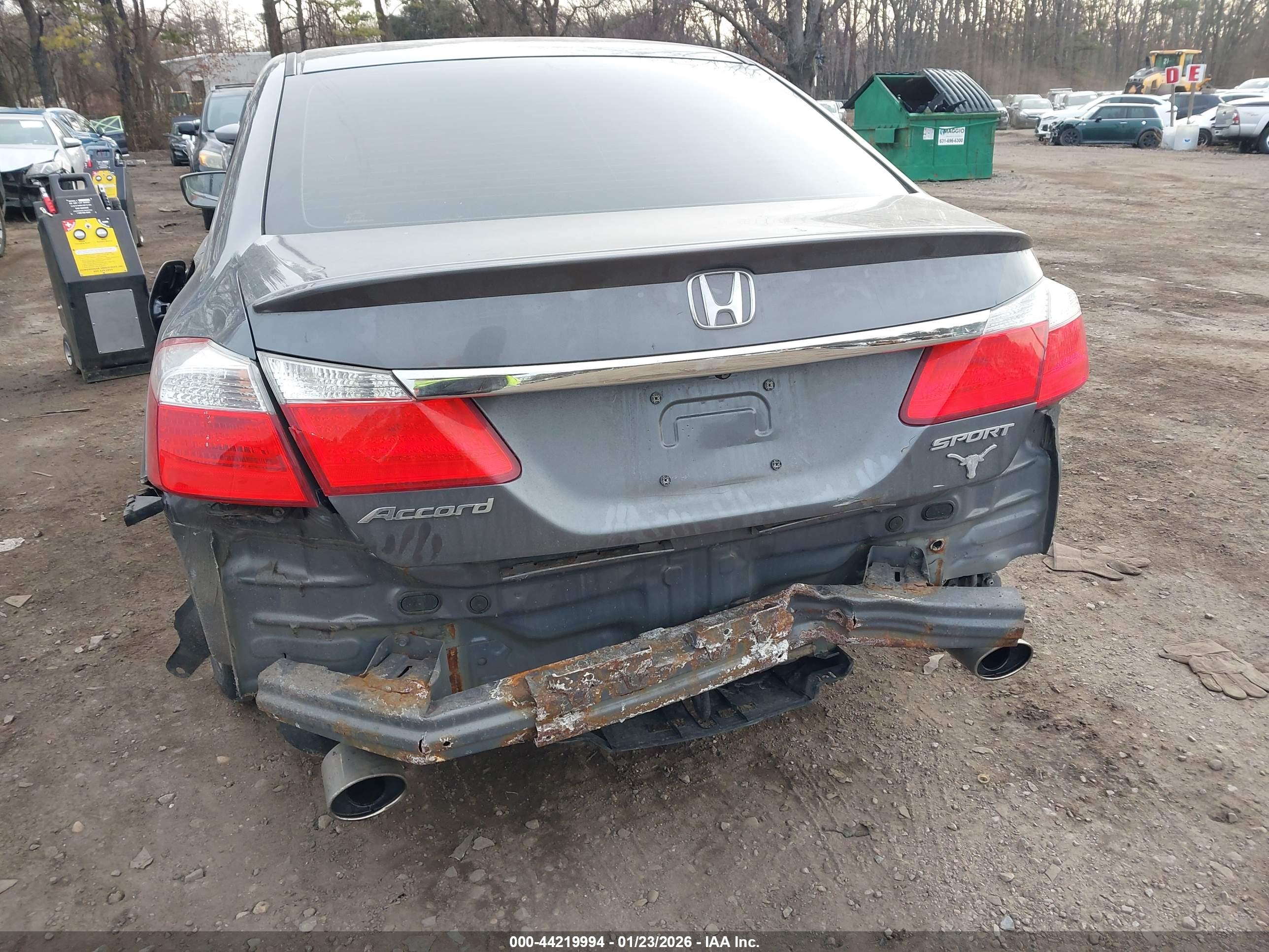 HONDA ACCORD image 6