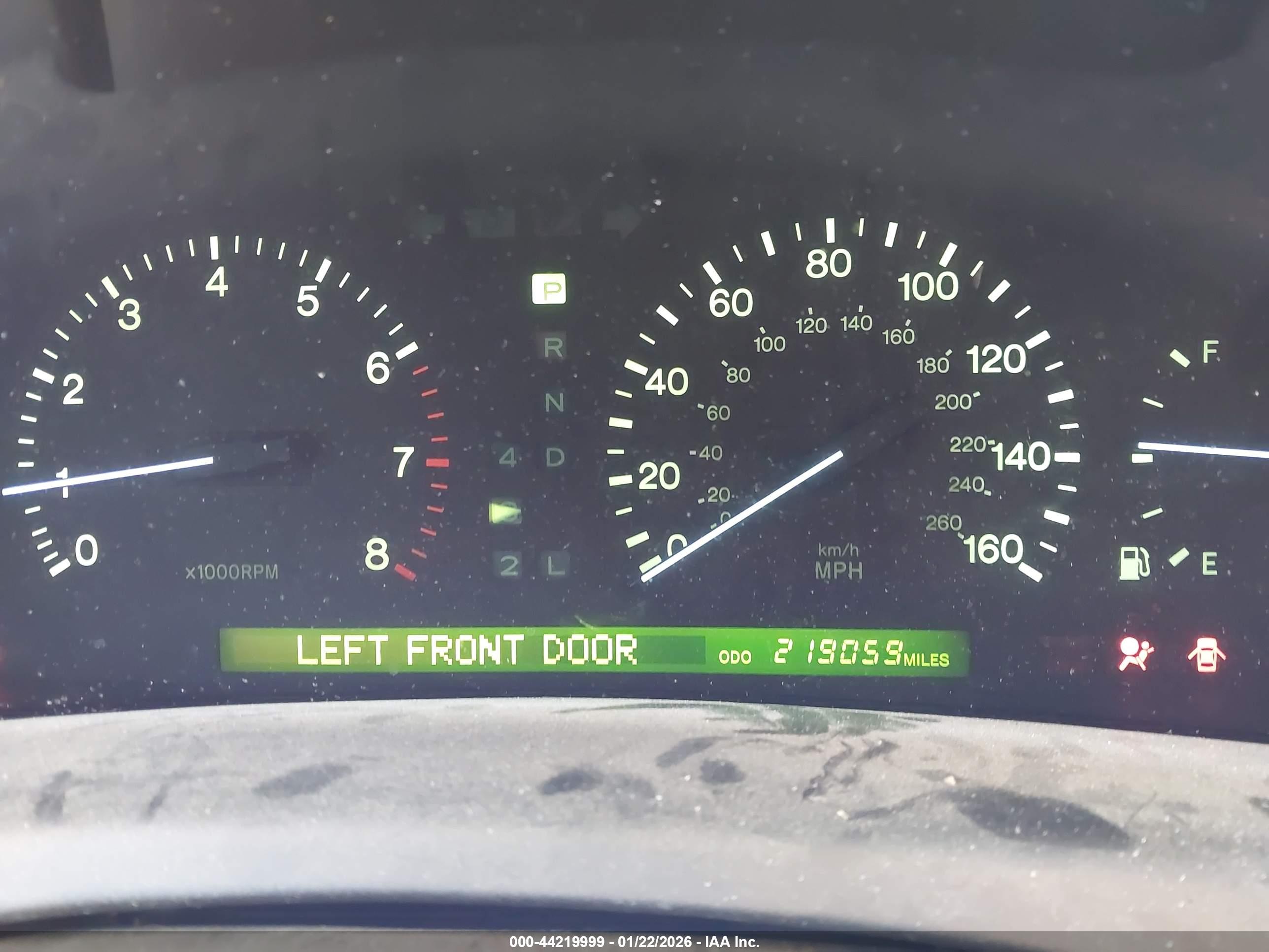 LEXUS LS image 7
