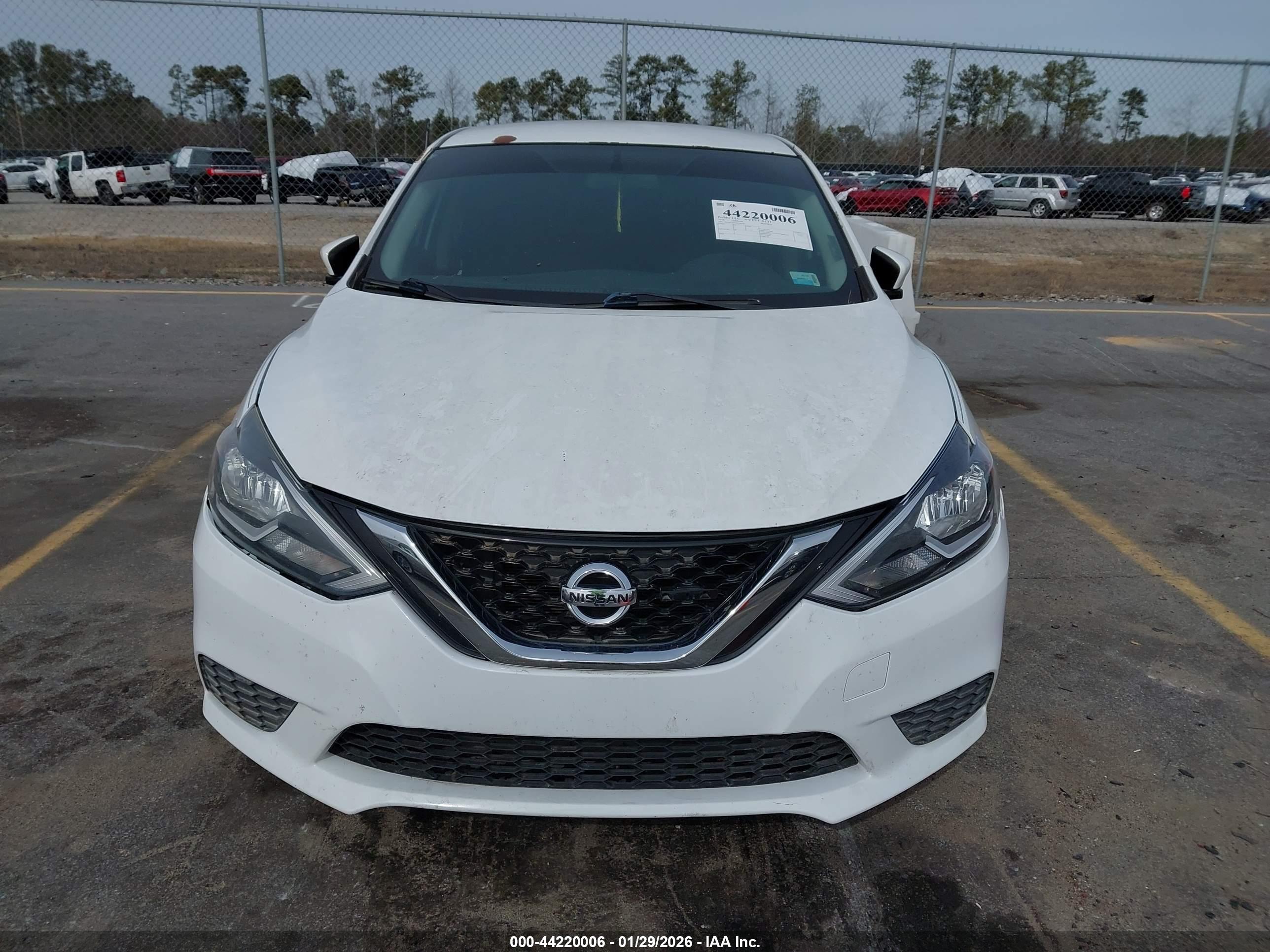 NISSAN SENTRA image 6