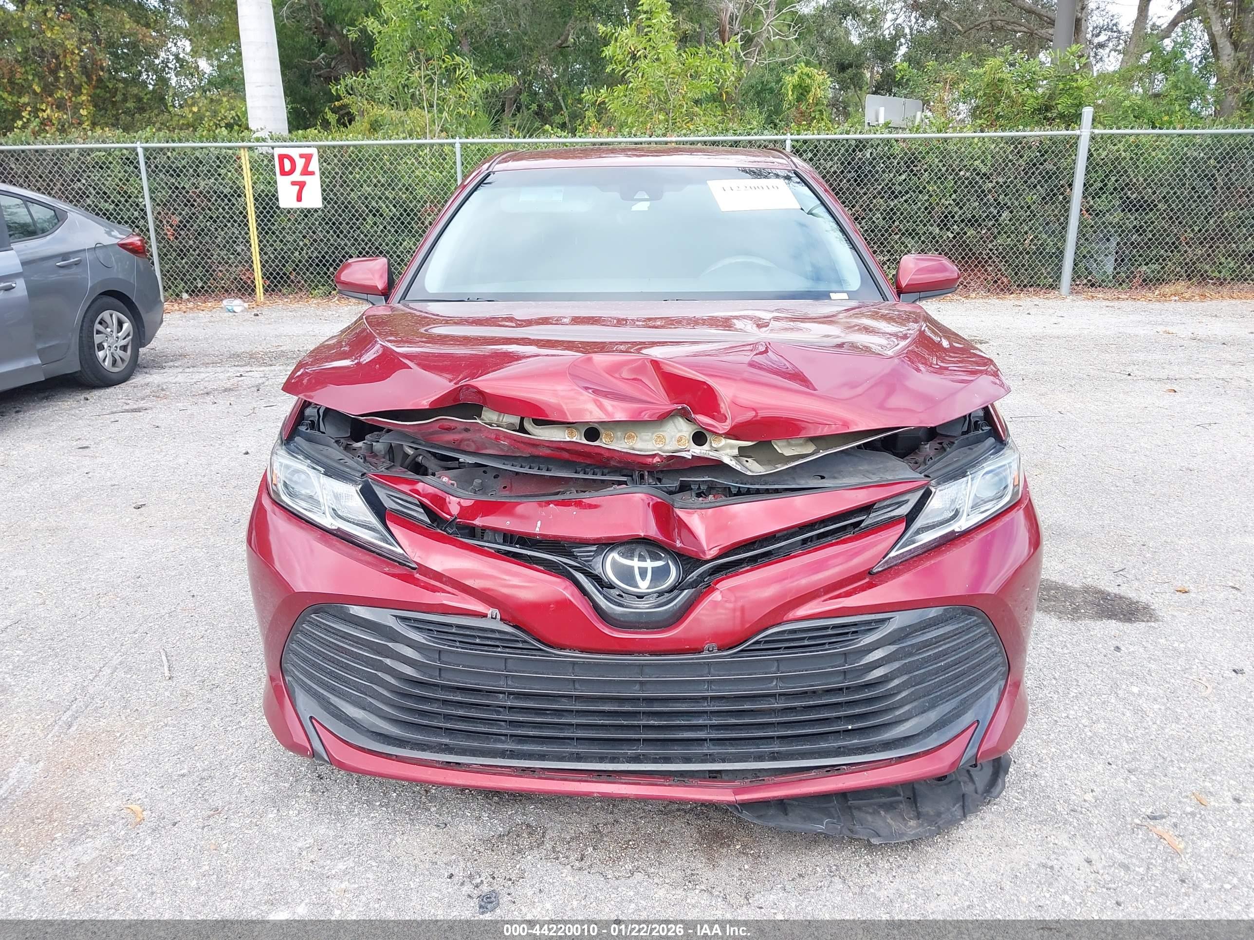 TOYOTA CAMRY image 6
