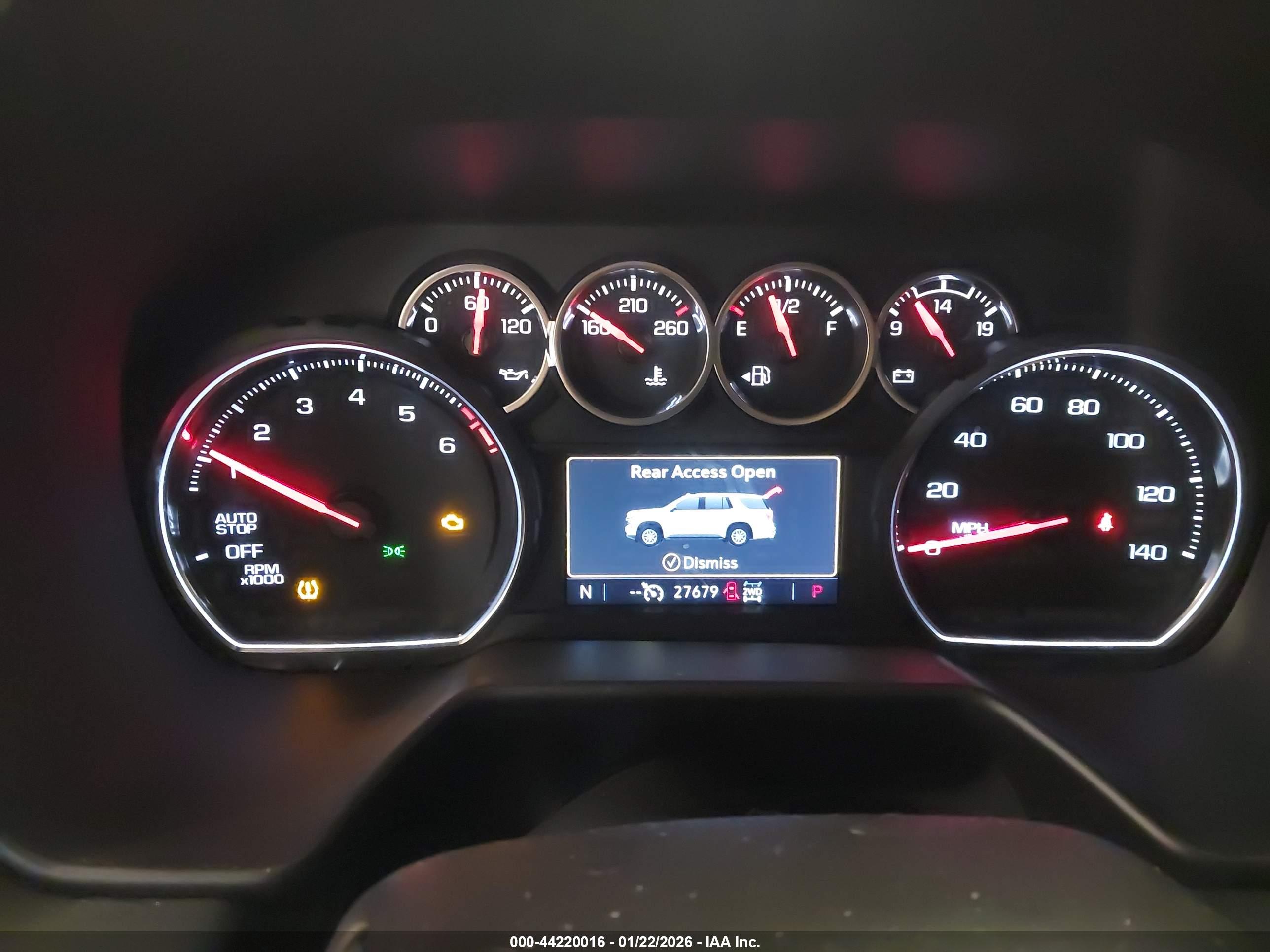 CHEVROLET TAHOE image 7