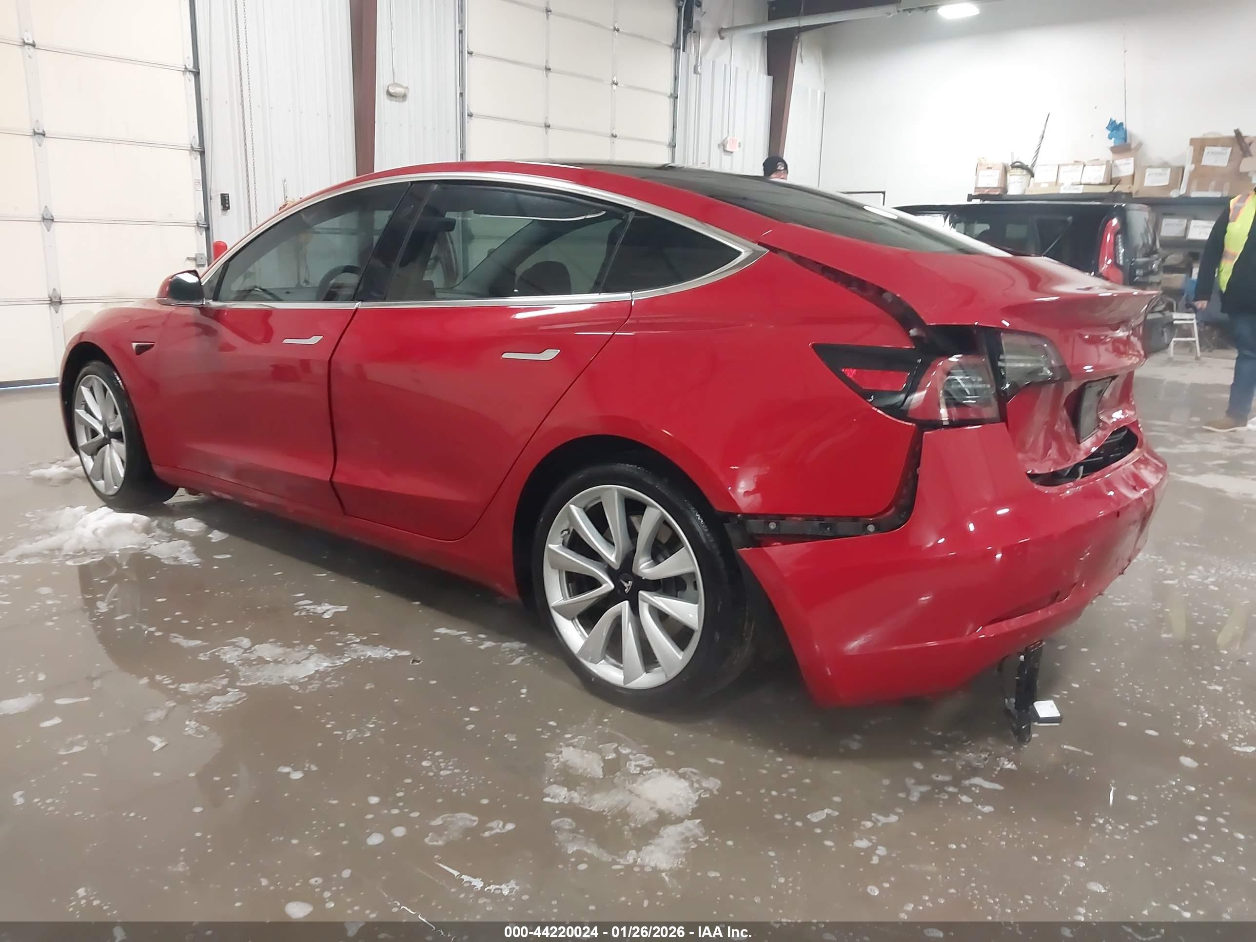 TESLA MODEL image 3