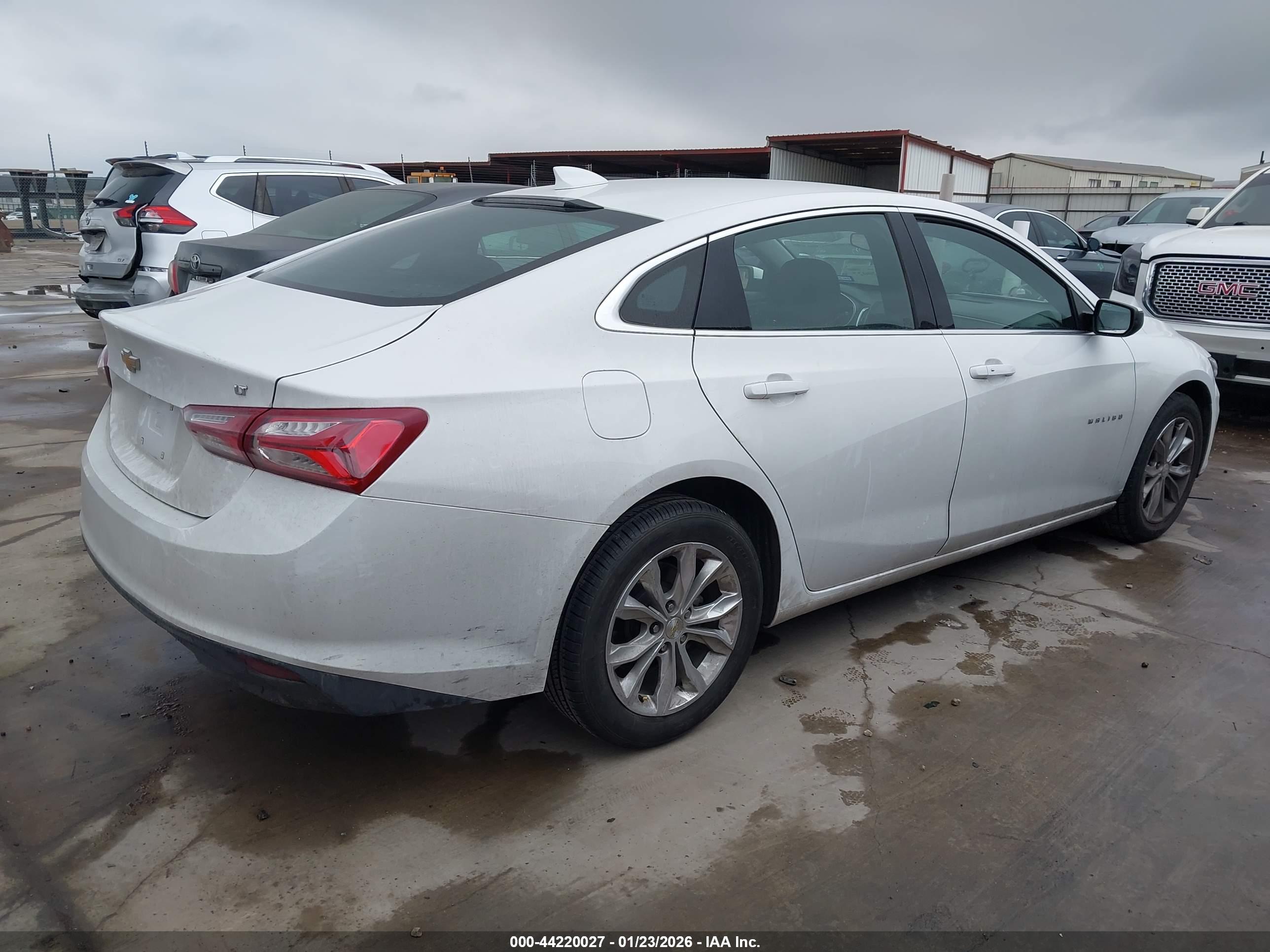 CHEVROLET MALIBU image 4