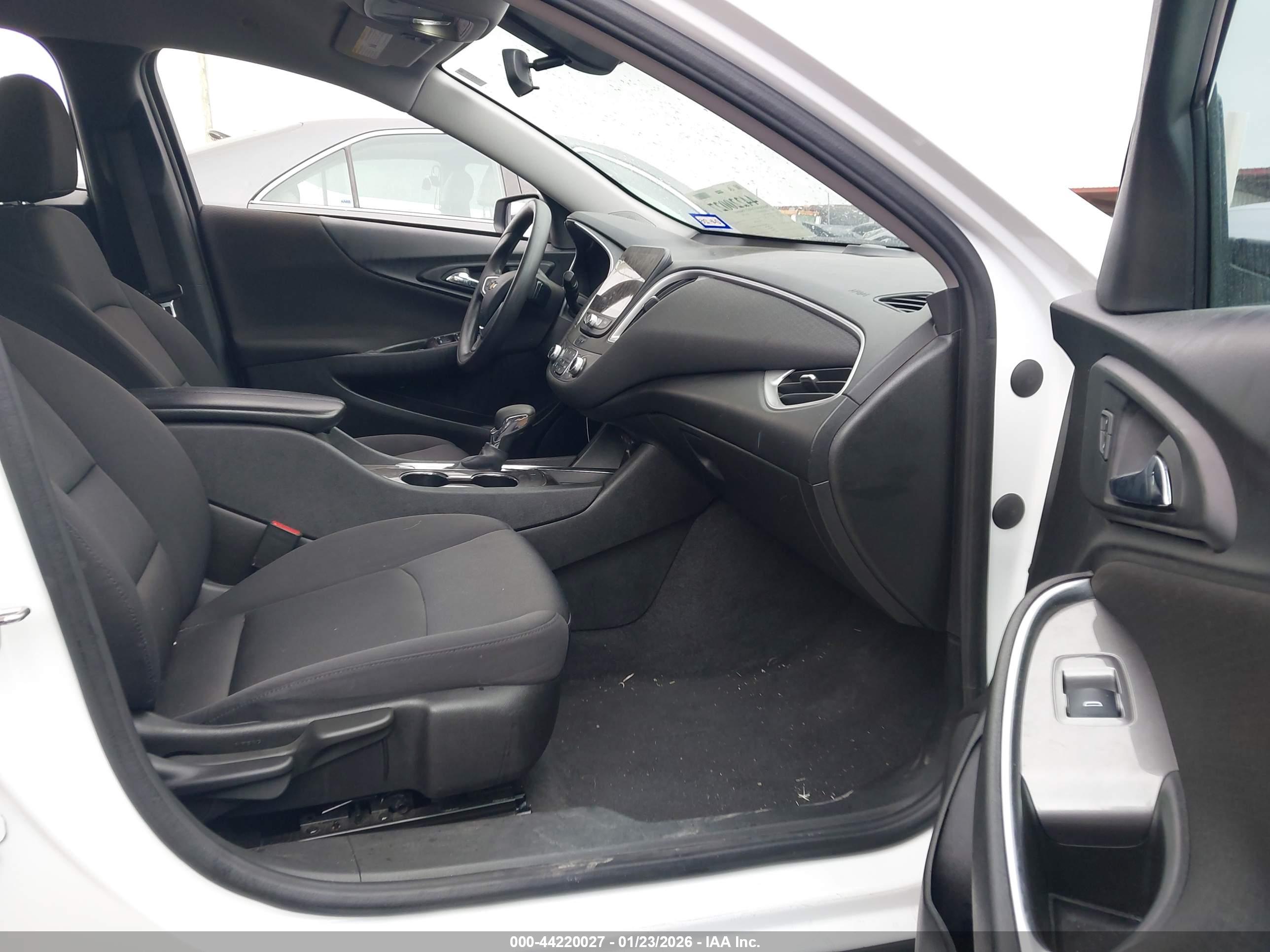 CHEVROLET MALIBU image 5