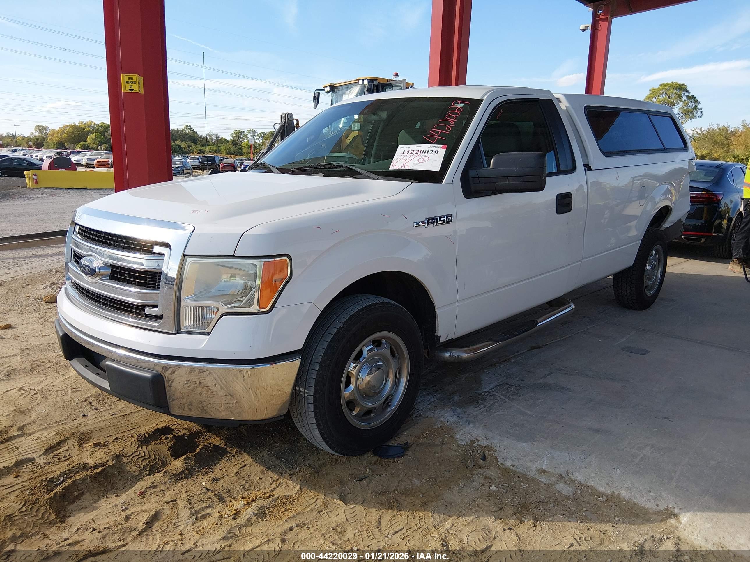 FORD F-150 image 2