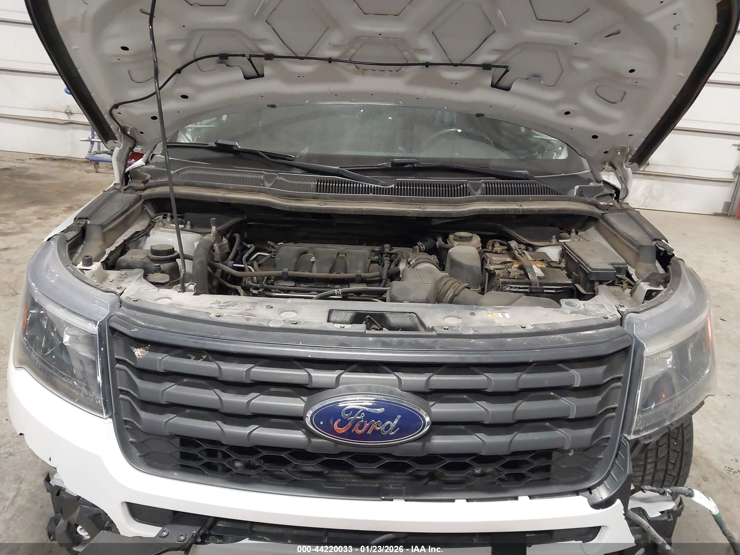 FORD UTILITY image 10