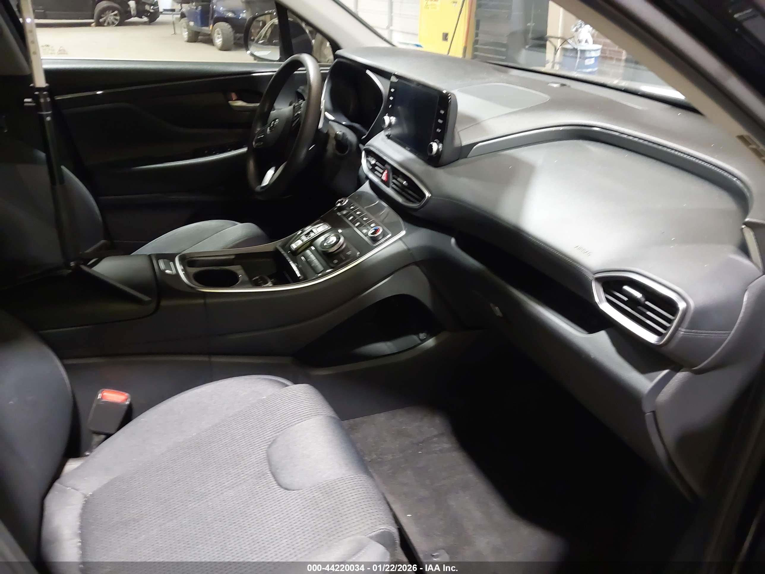 HYUNDAI SANTA image 5