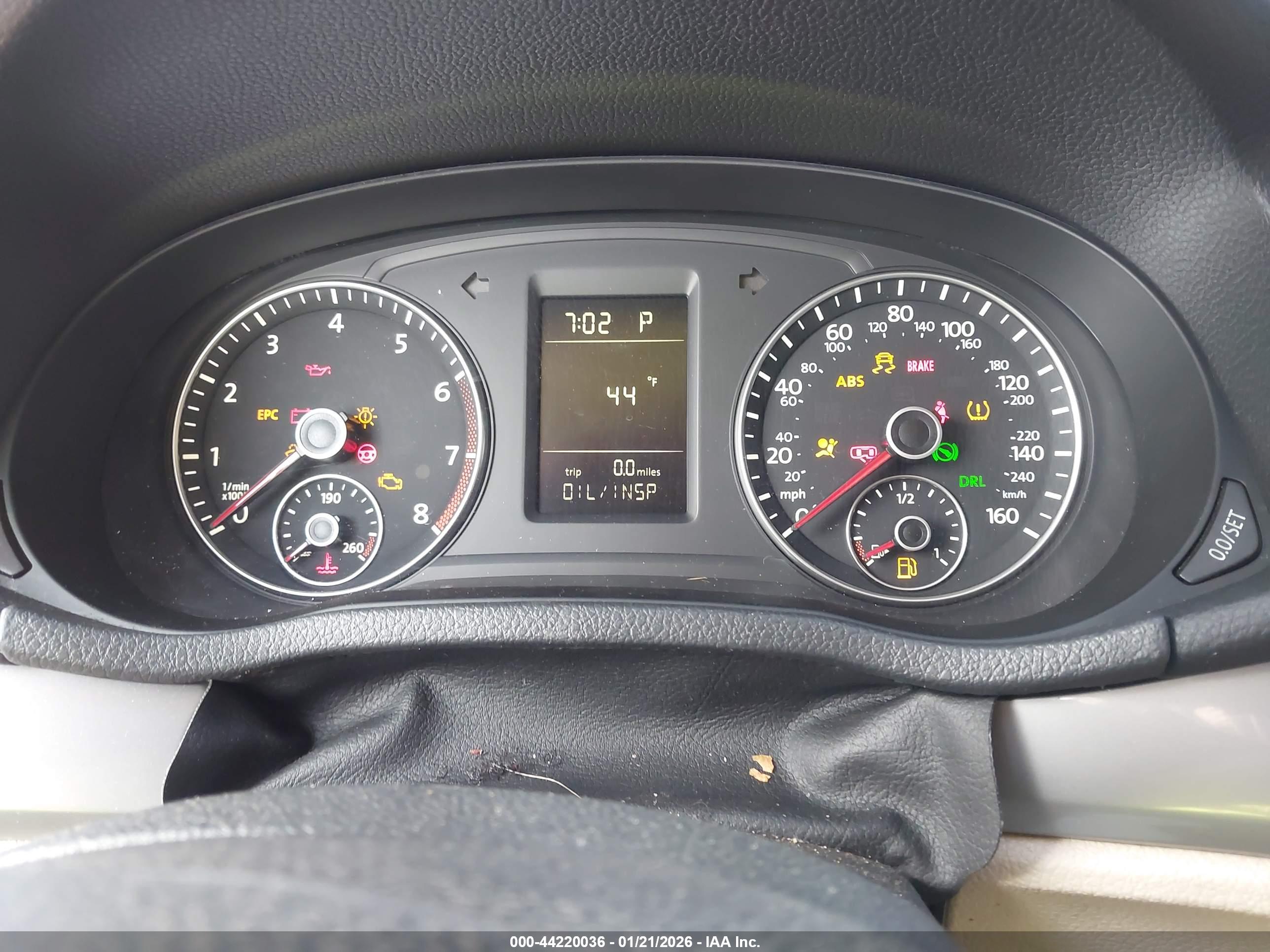 VOLKSWAGEN PASSAT image 7