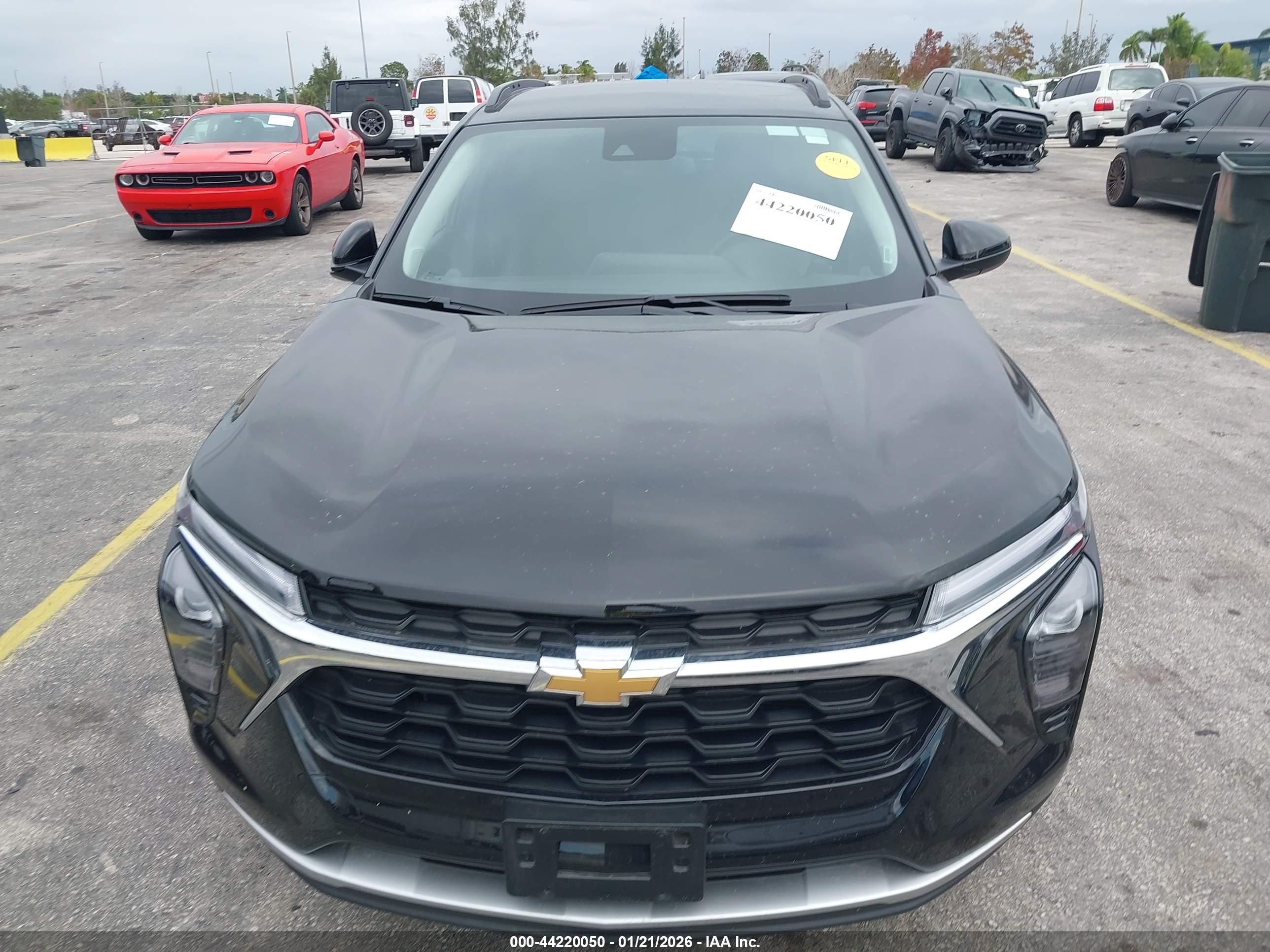 CHEVROLET TRAX image 6