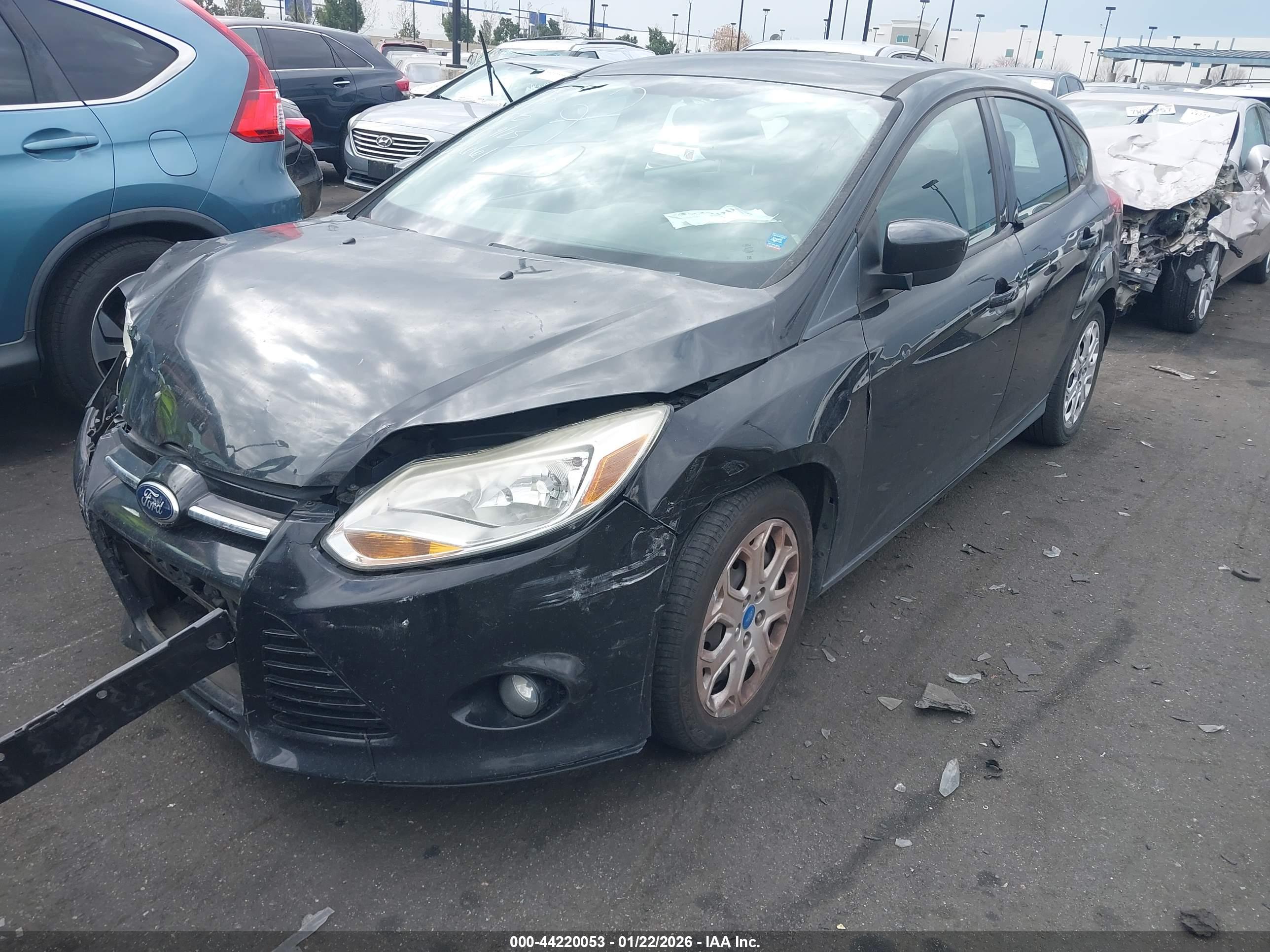 FORD FOCUS image 2