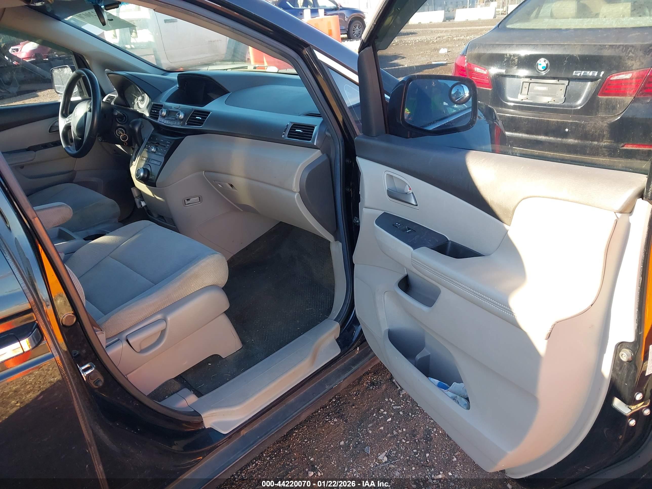 HONDA ODYSSEY image 5