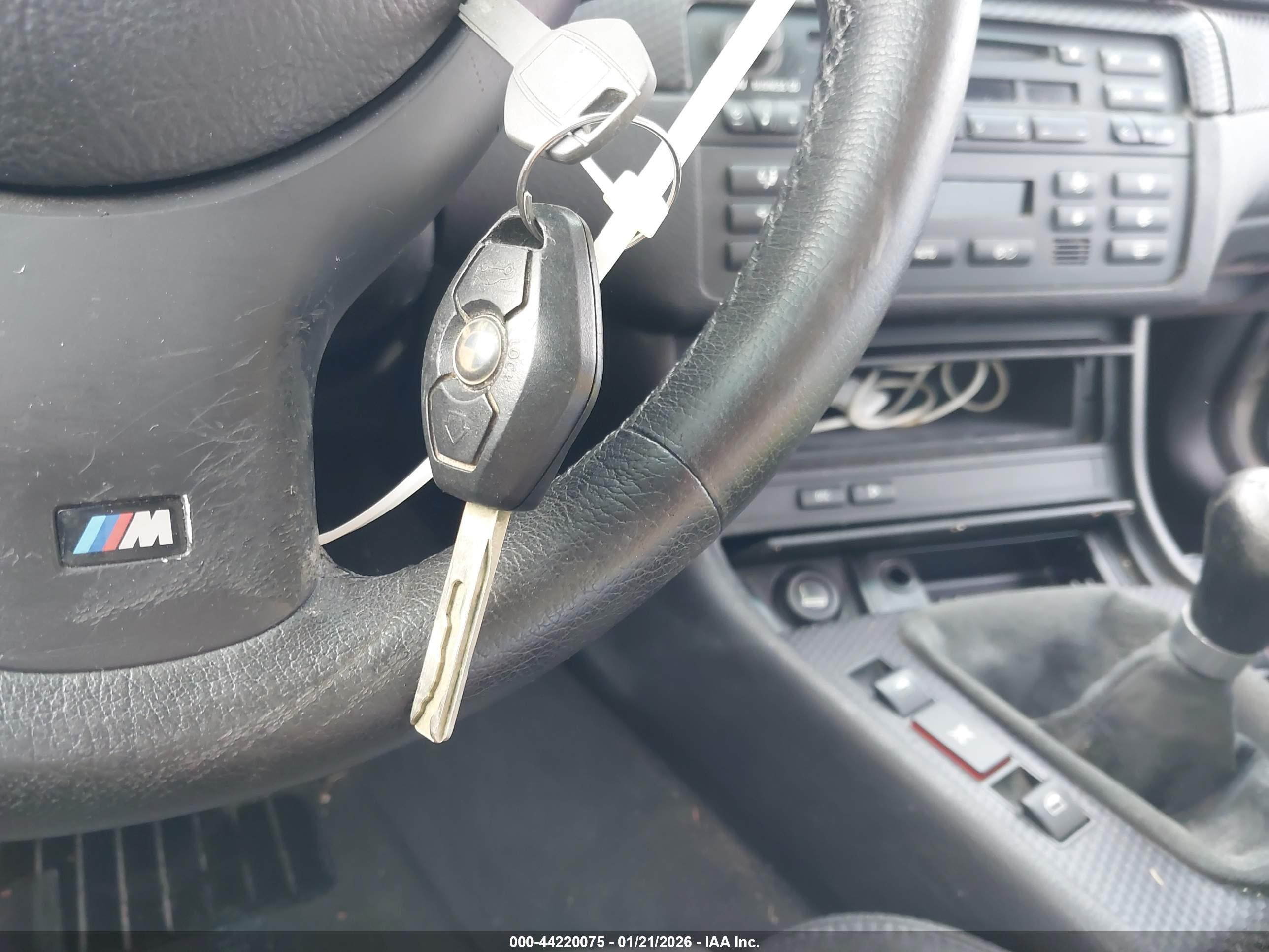 BMW 330I image 11