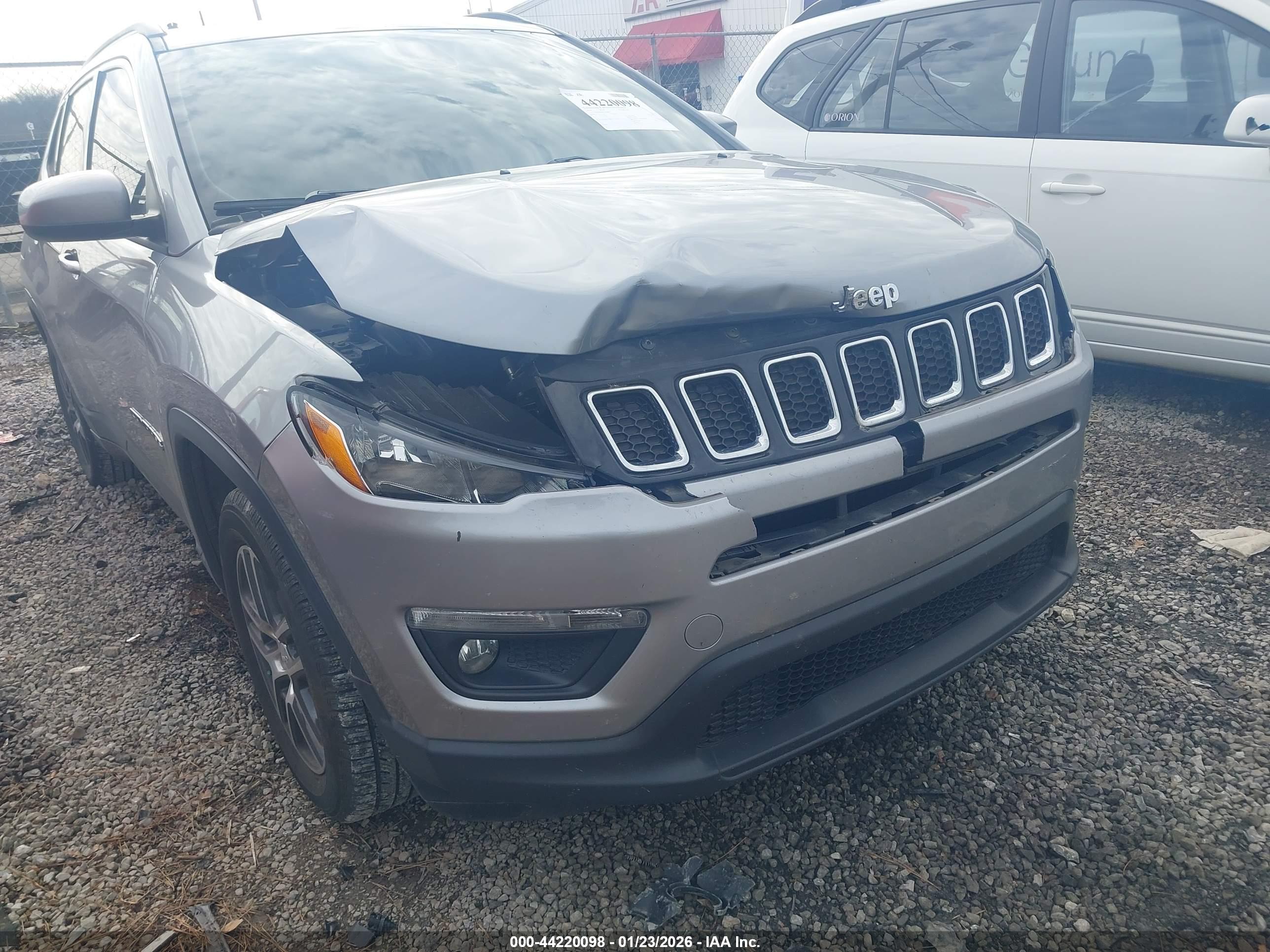 JEEP COMPASS image 6