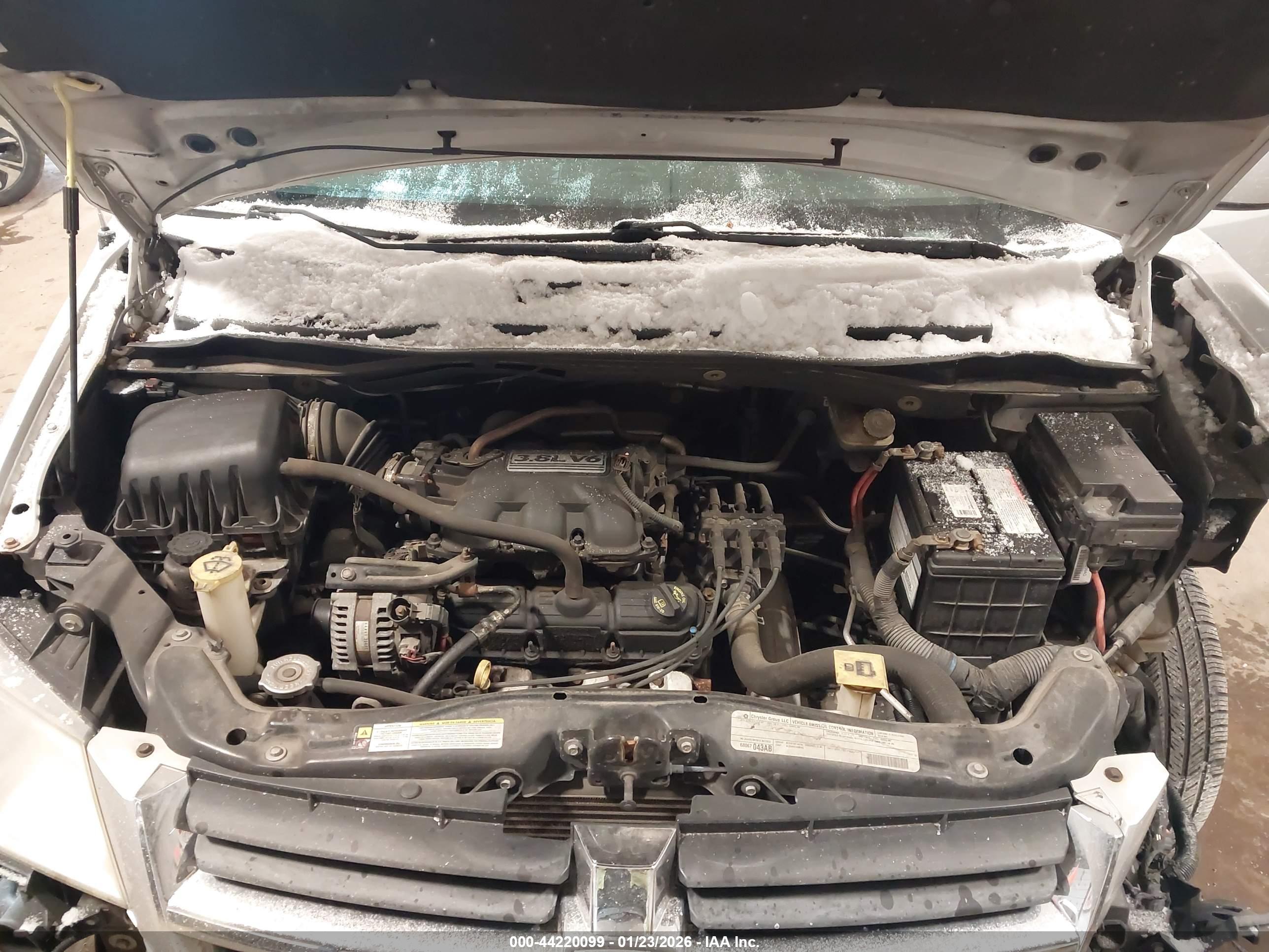 DODGE GRAND image 10