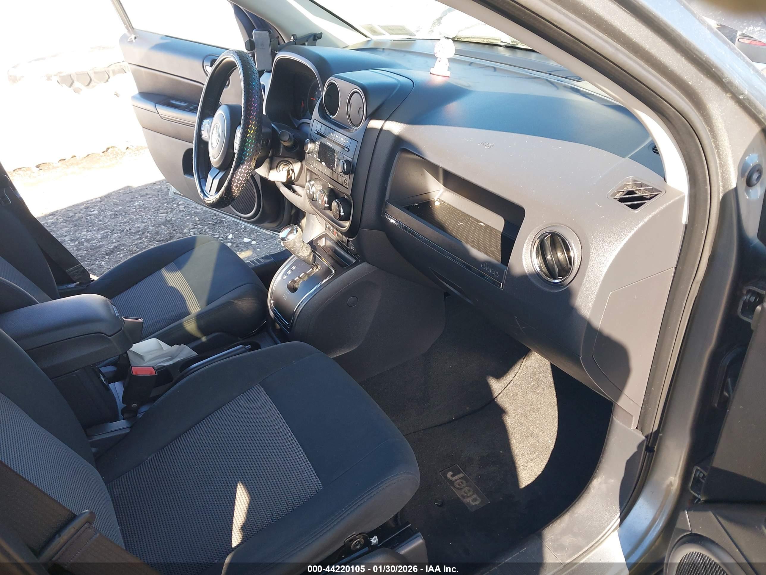 JEEP COMPASS image 5