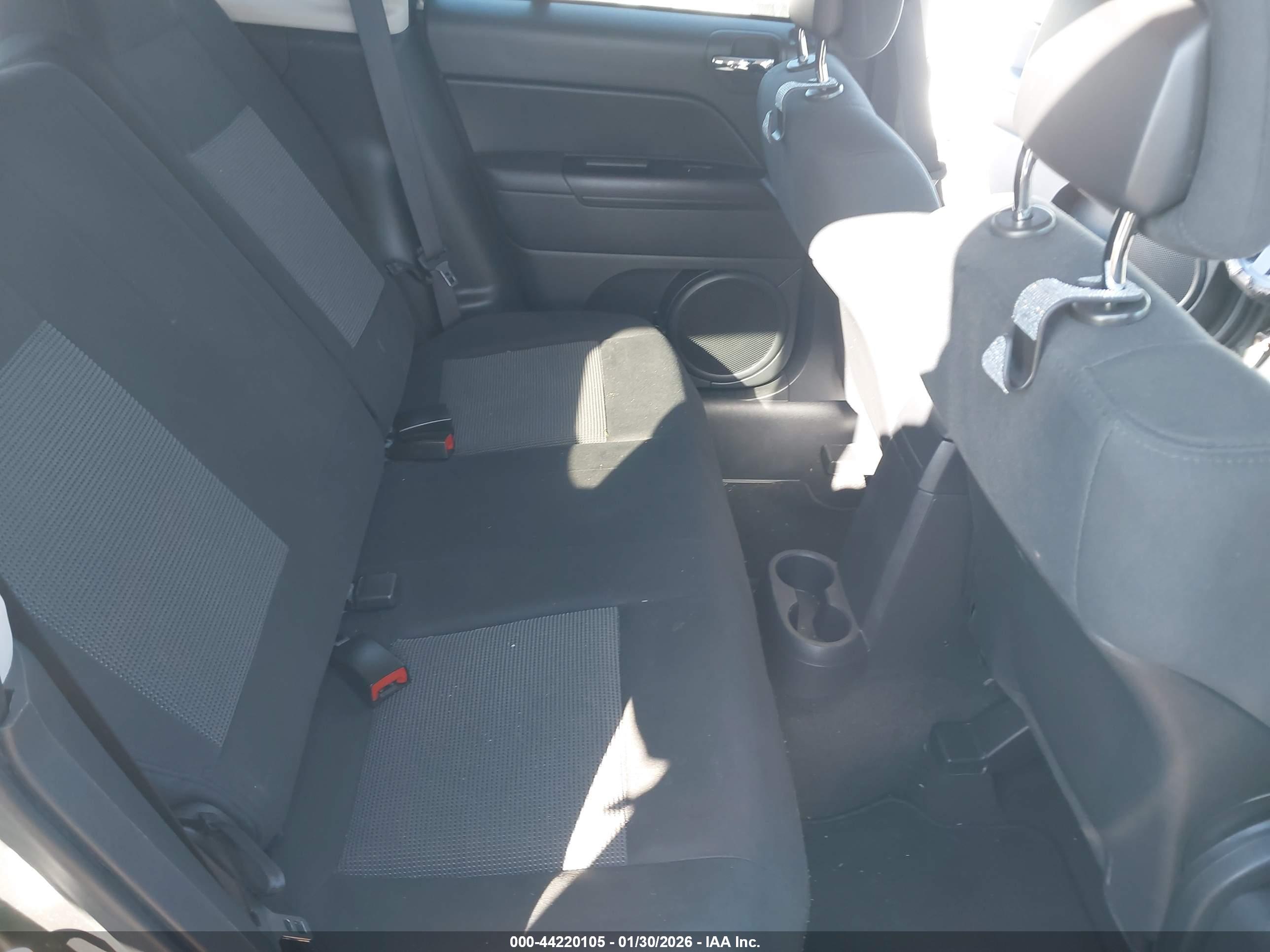 JEEP COMPASS image 8