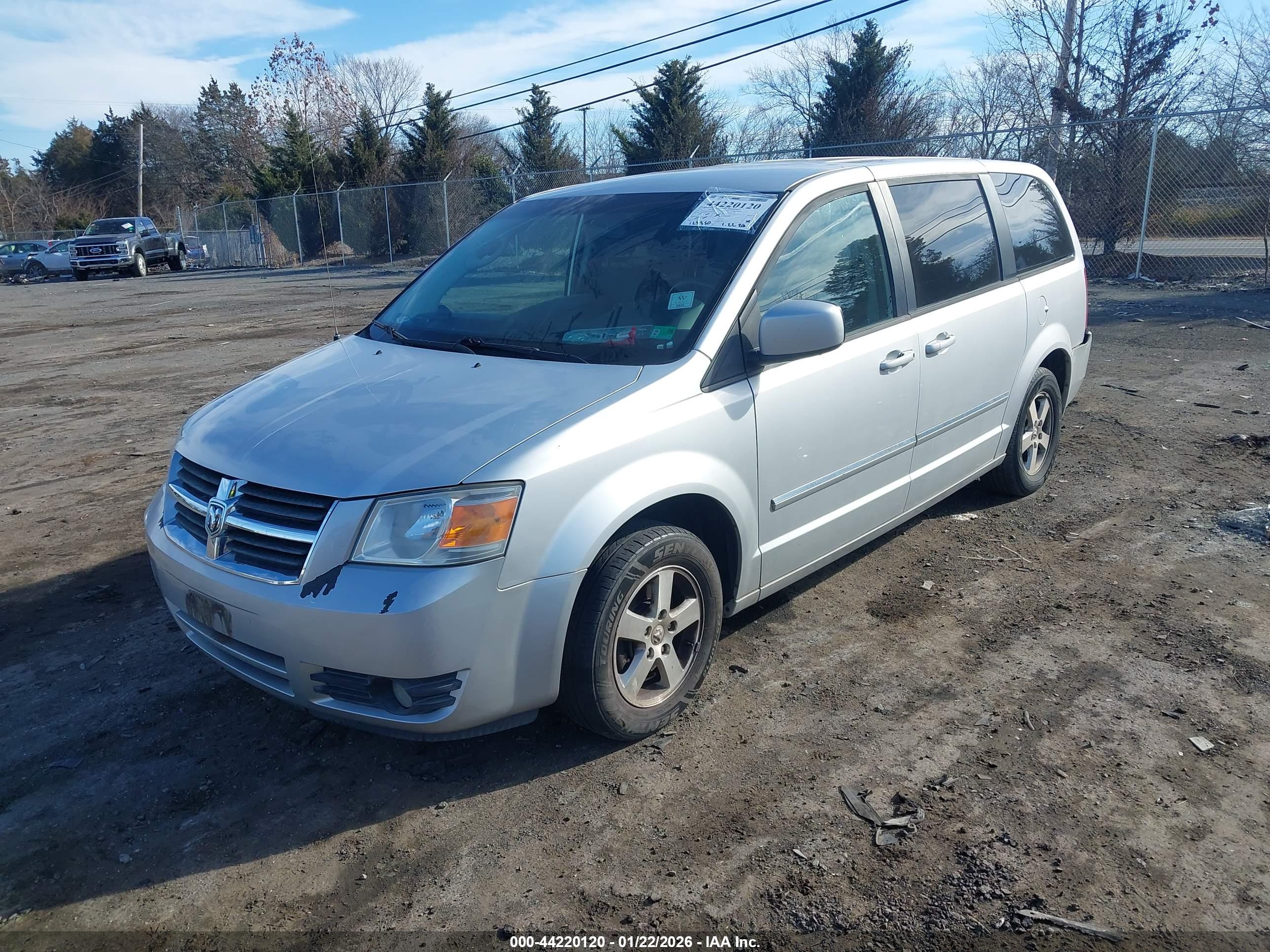 DODGE GRAND image 2