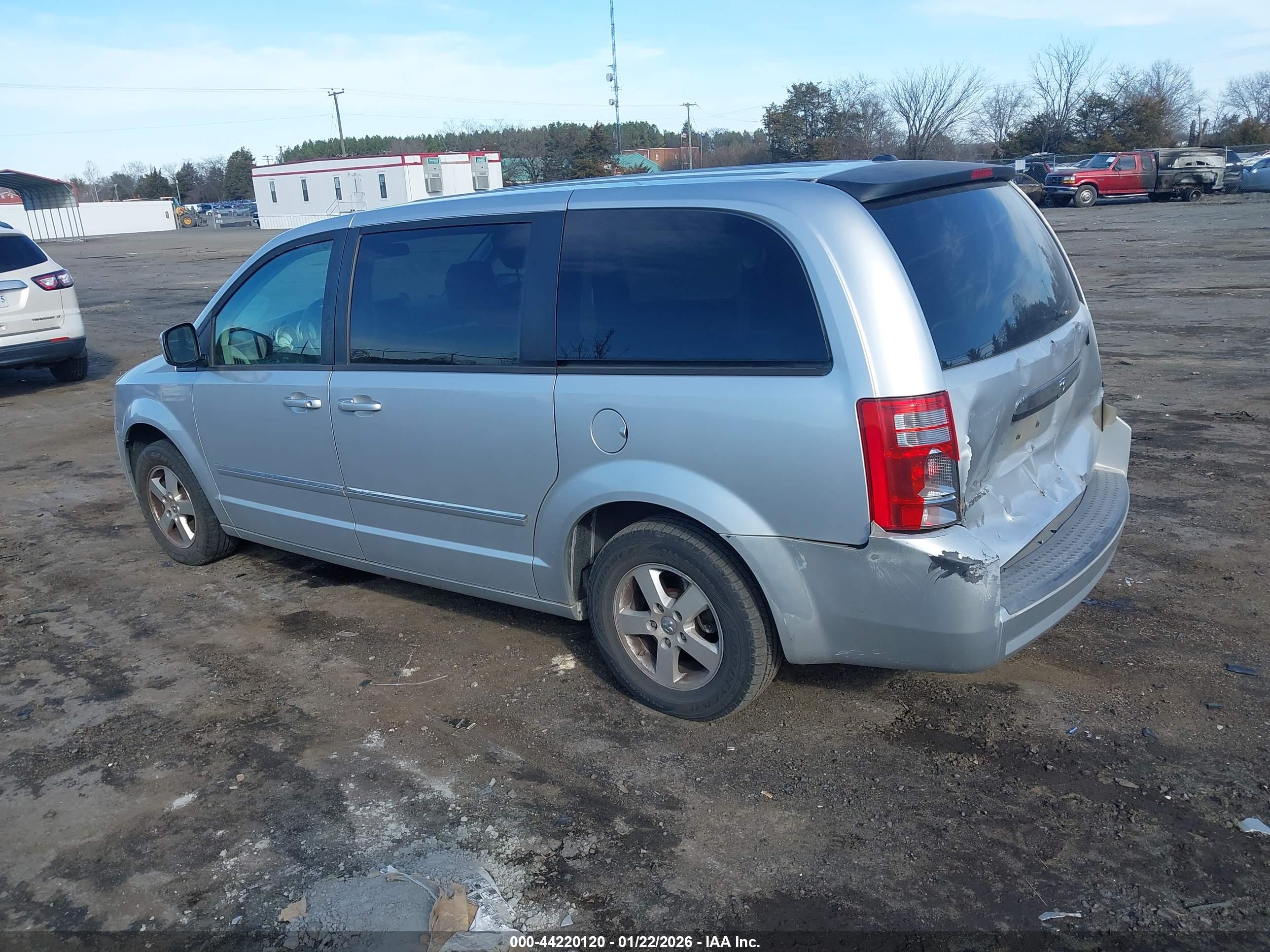 DODGE GRAND image 3