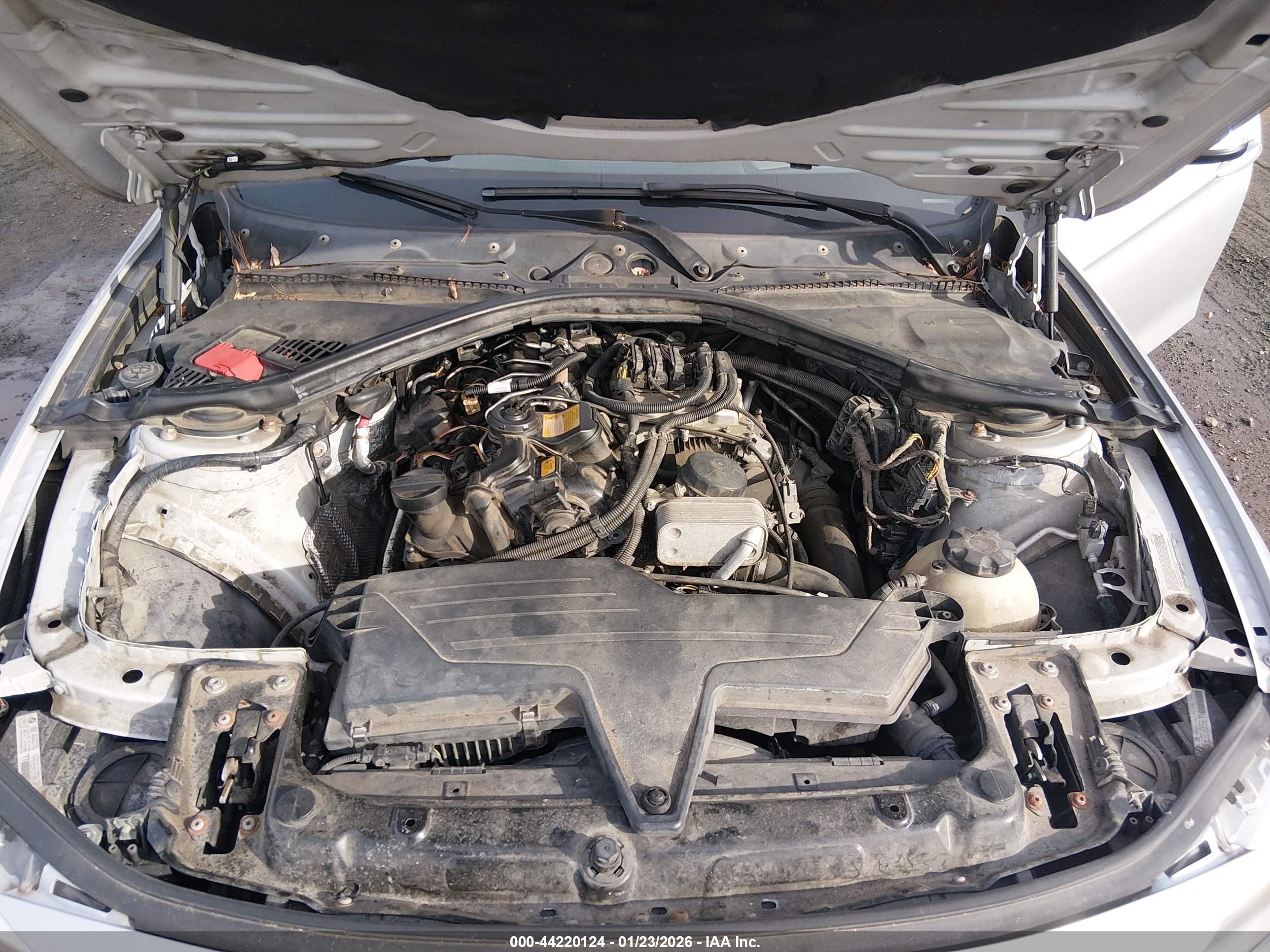 BMW 328I image 10