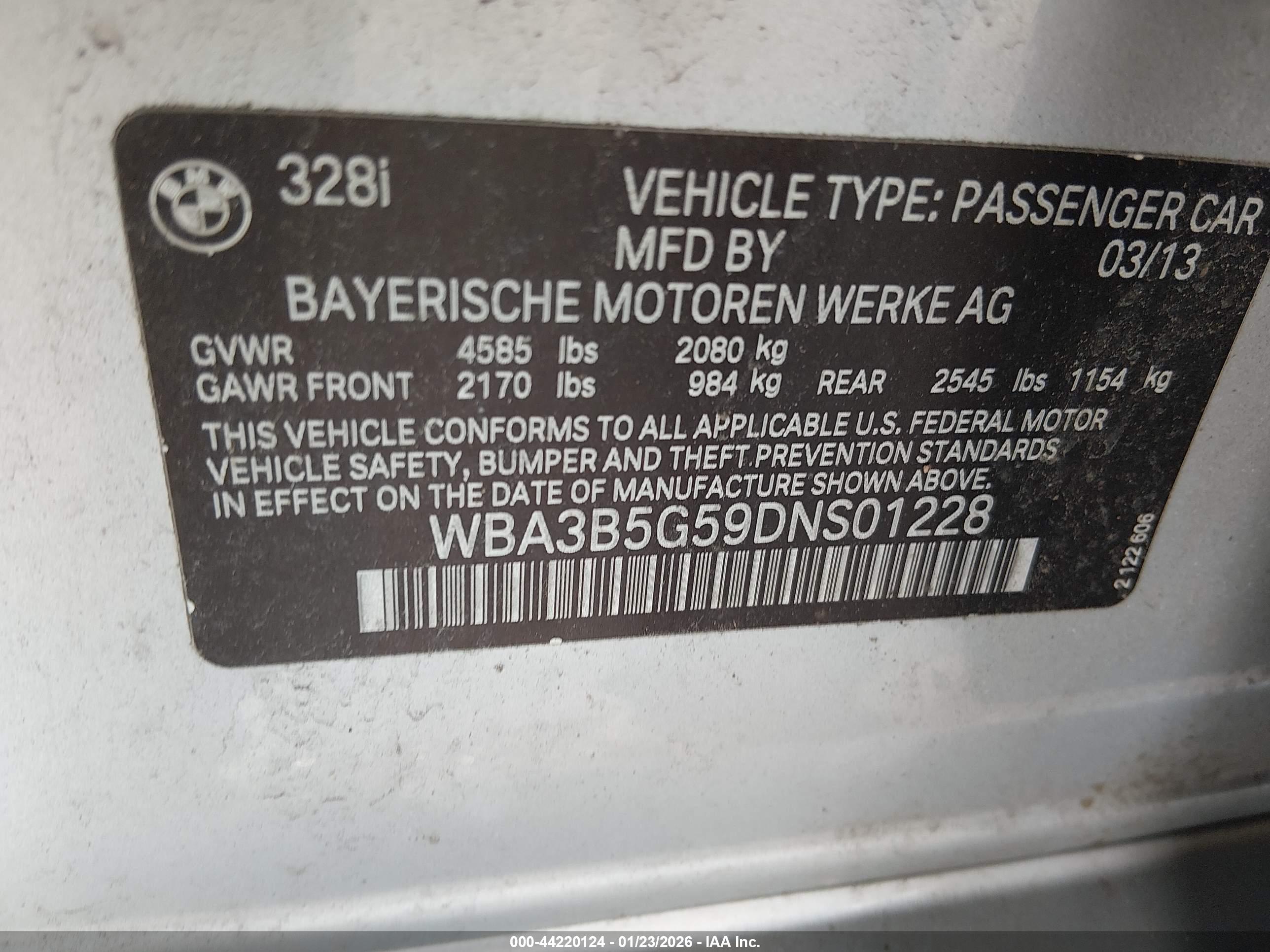 BMW 328I image 9