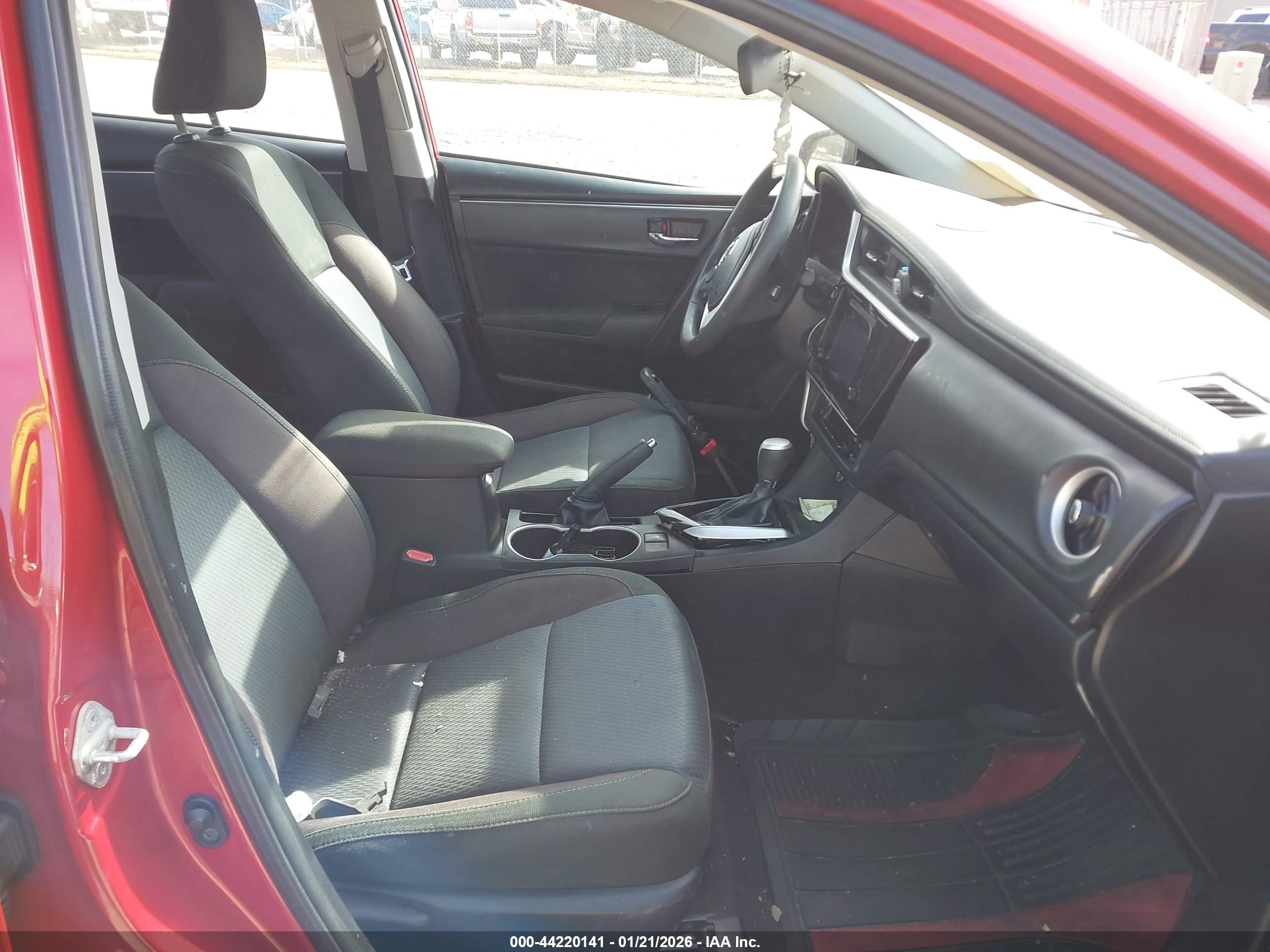 TOYOTA COROLLA image 5