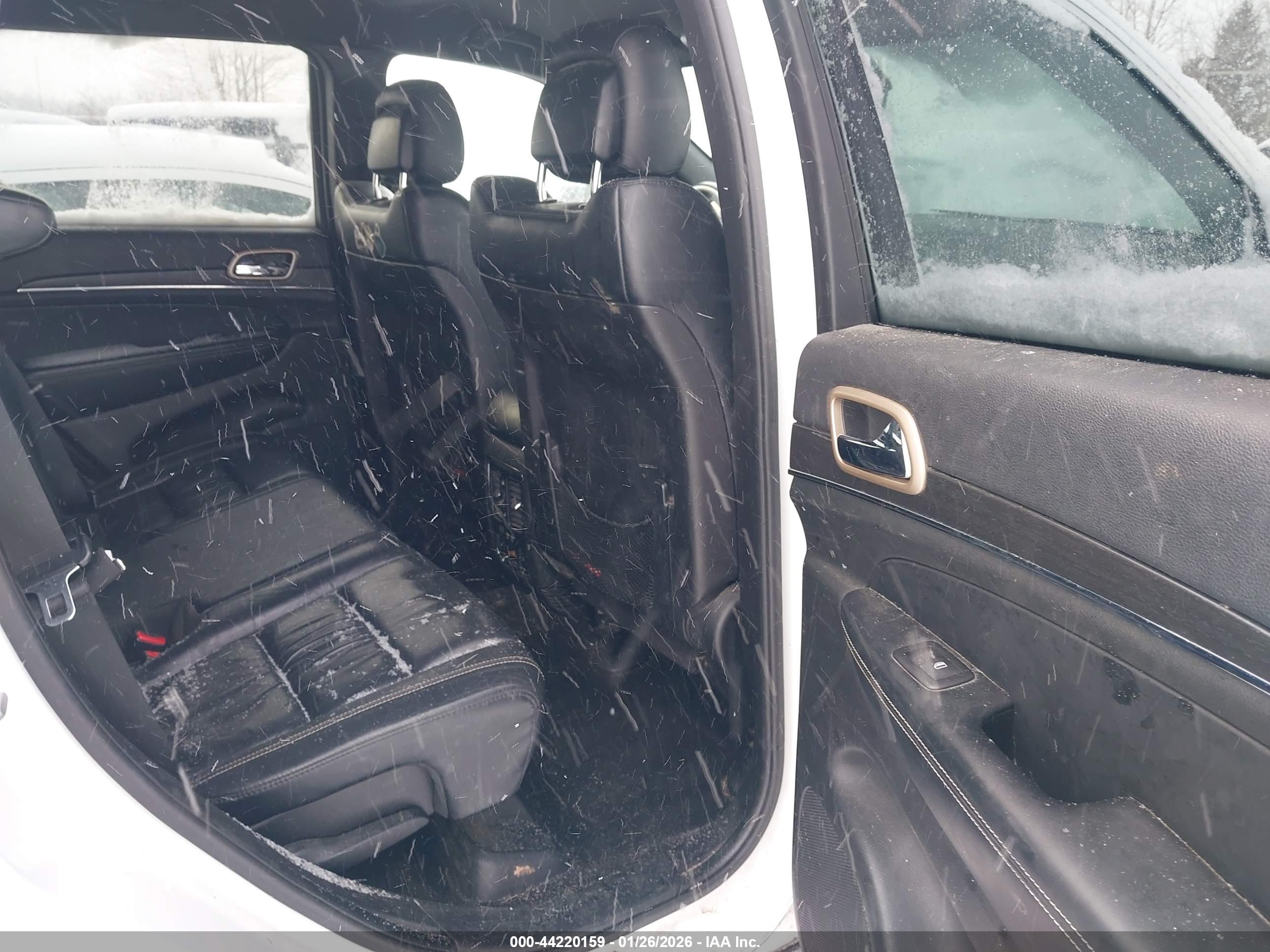 JEEP GRAND image 8