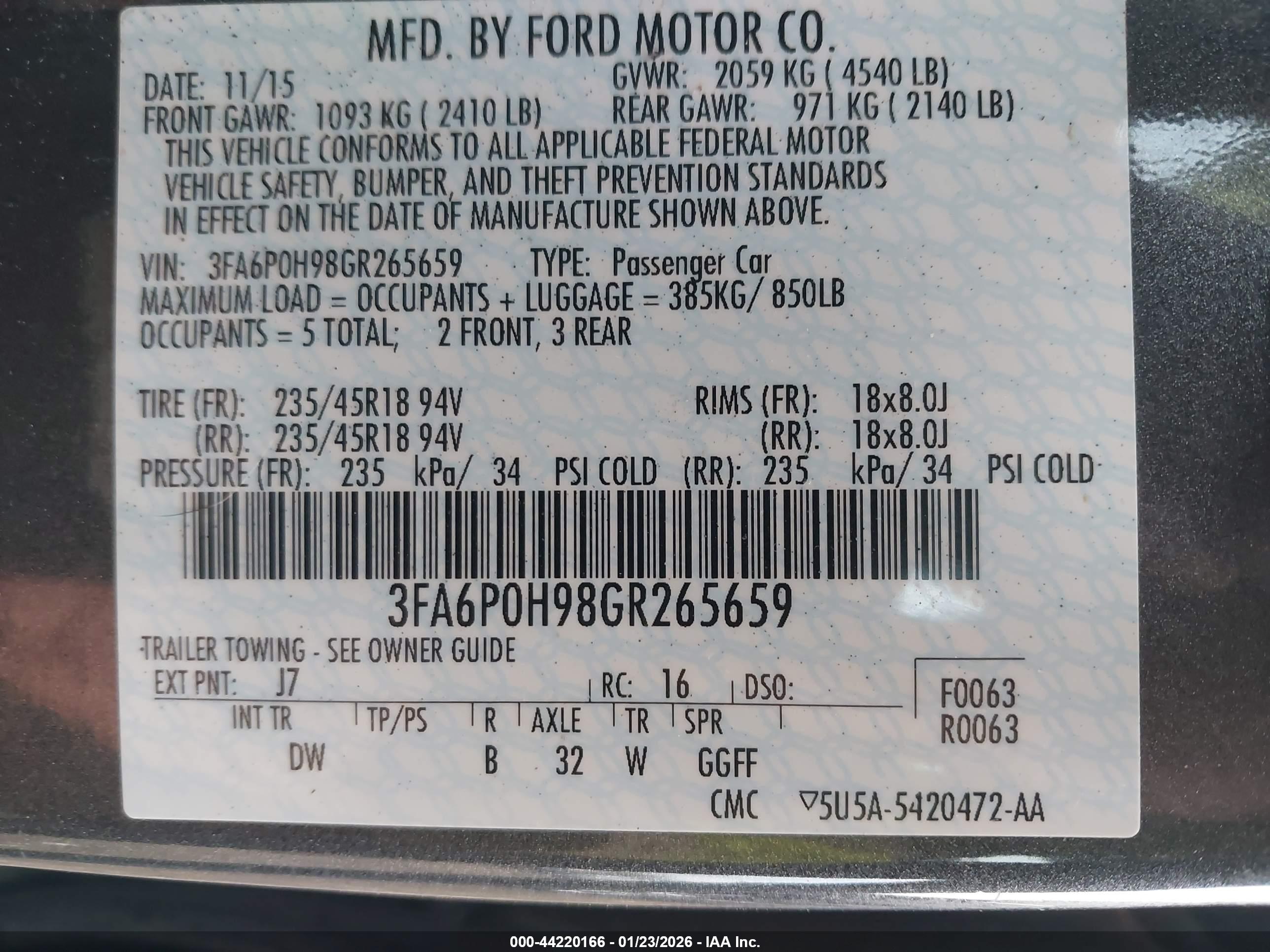 FORD FUSION image 9