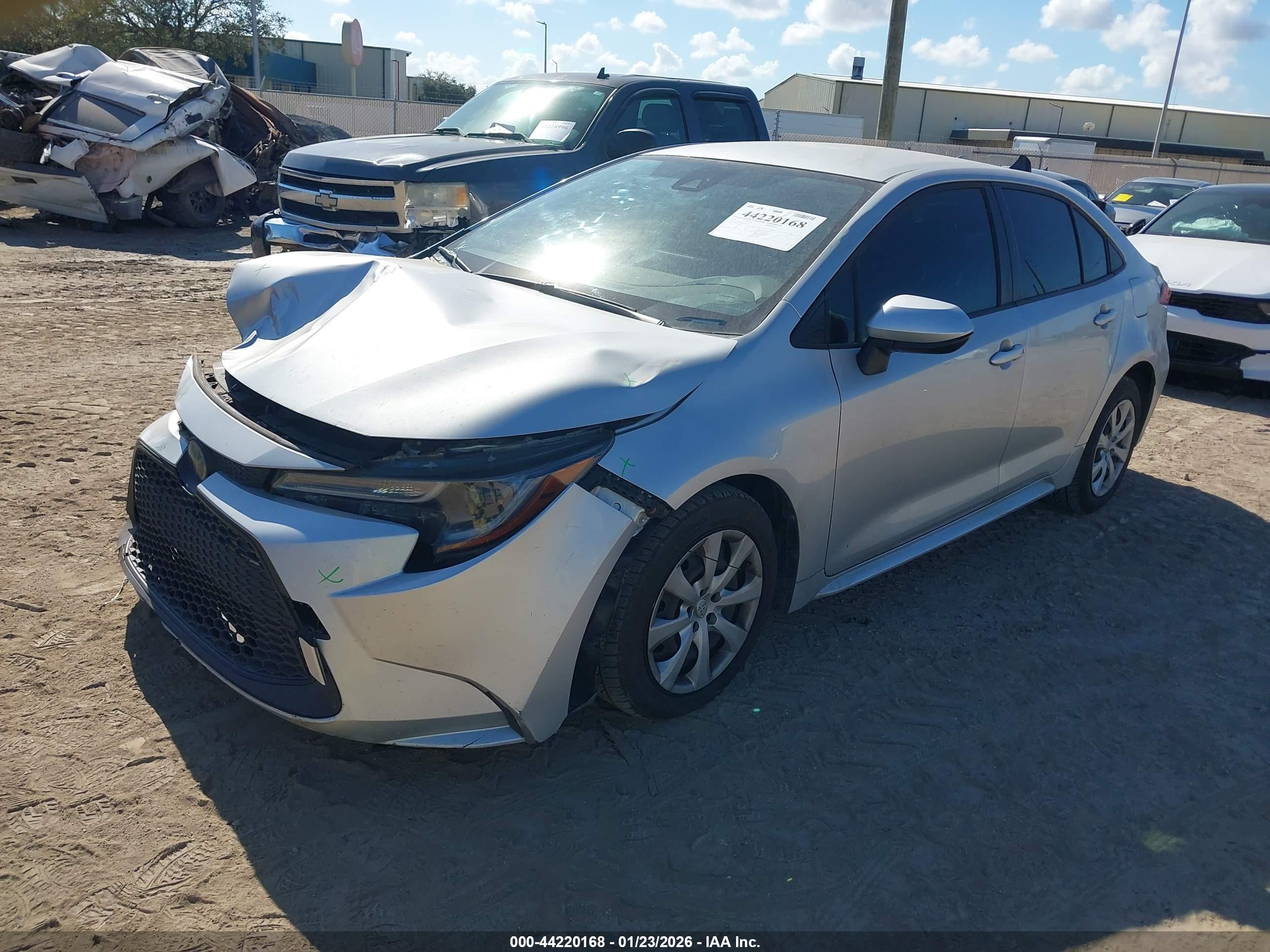 TOYOTA COROLLA image 2