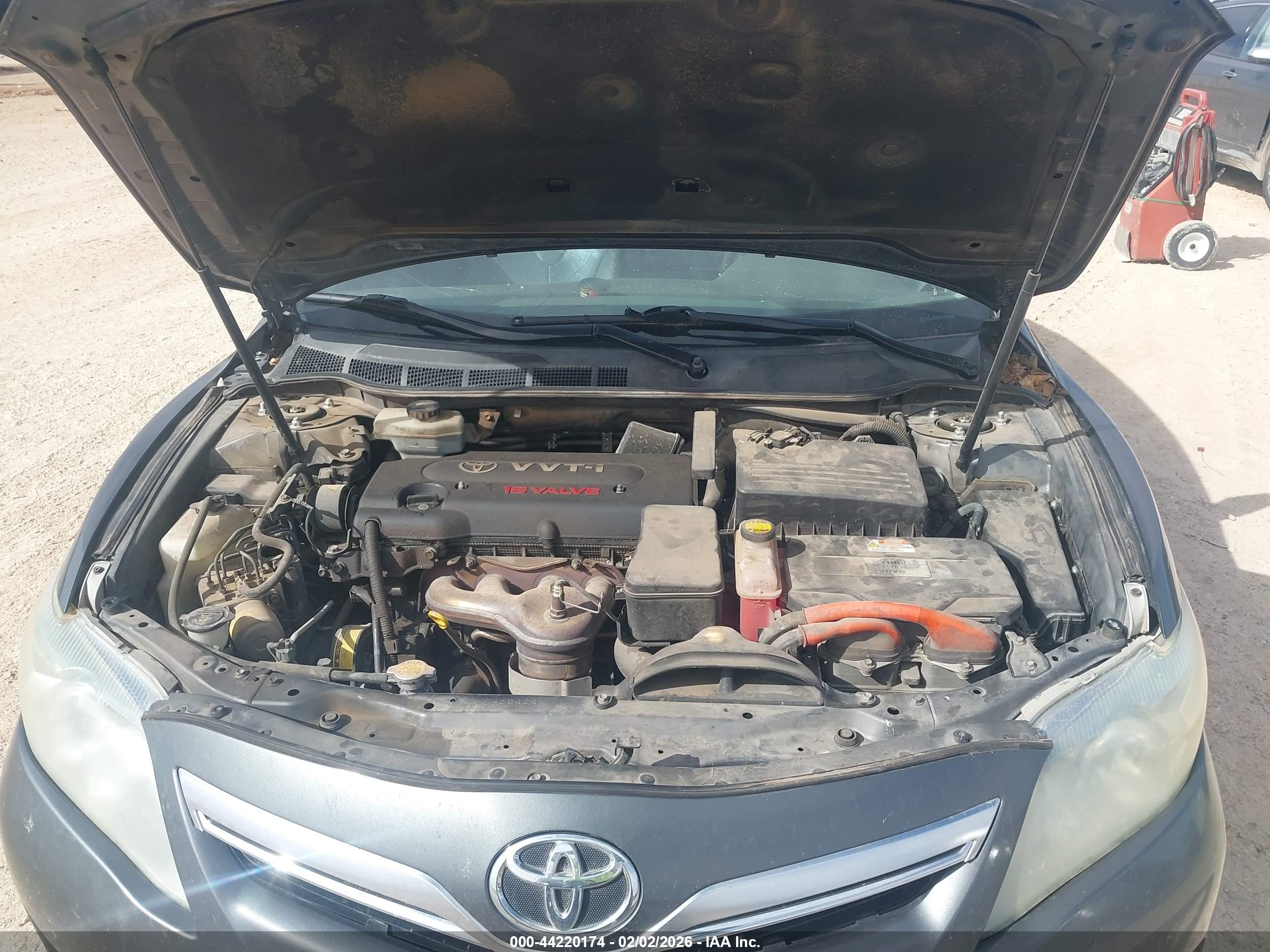 TOYOTA CAMRY image 10