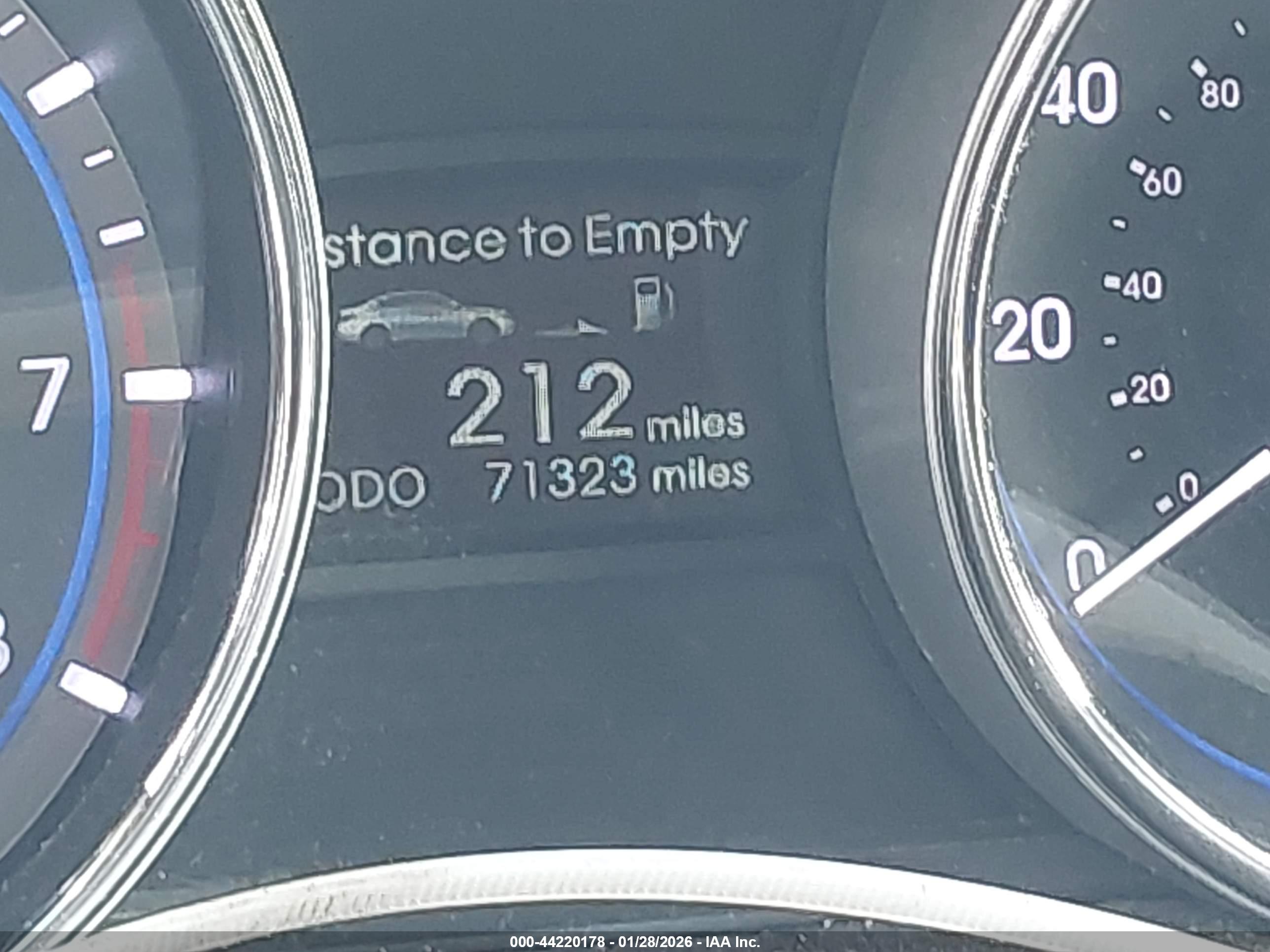 HYUNDAI SONATA image 7