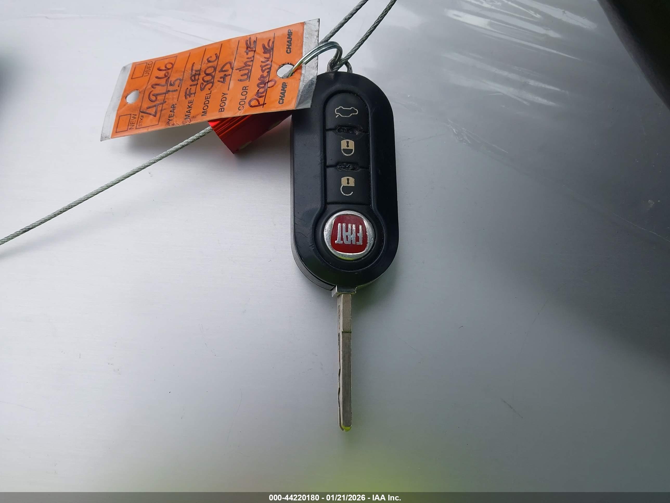 FIAT 500C image 11