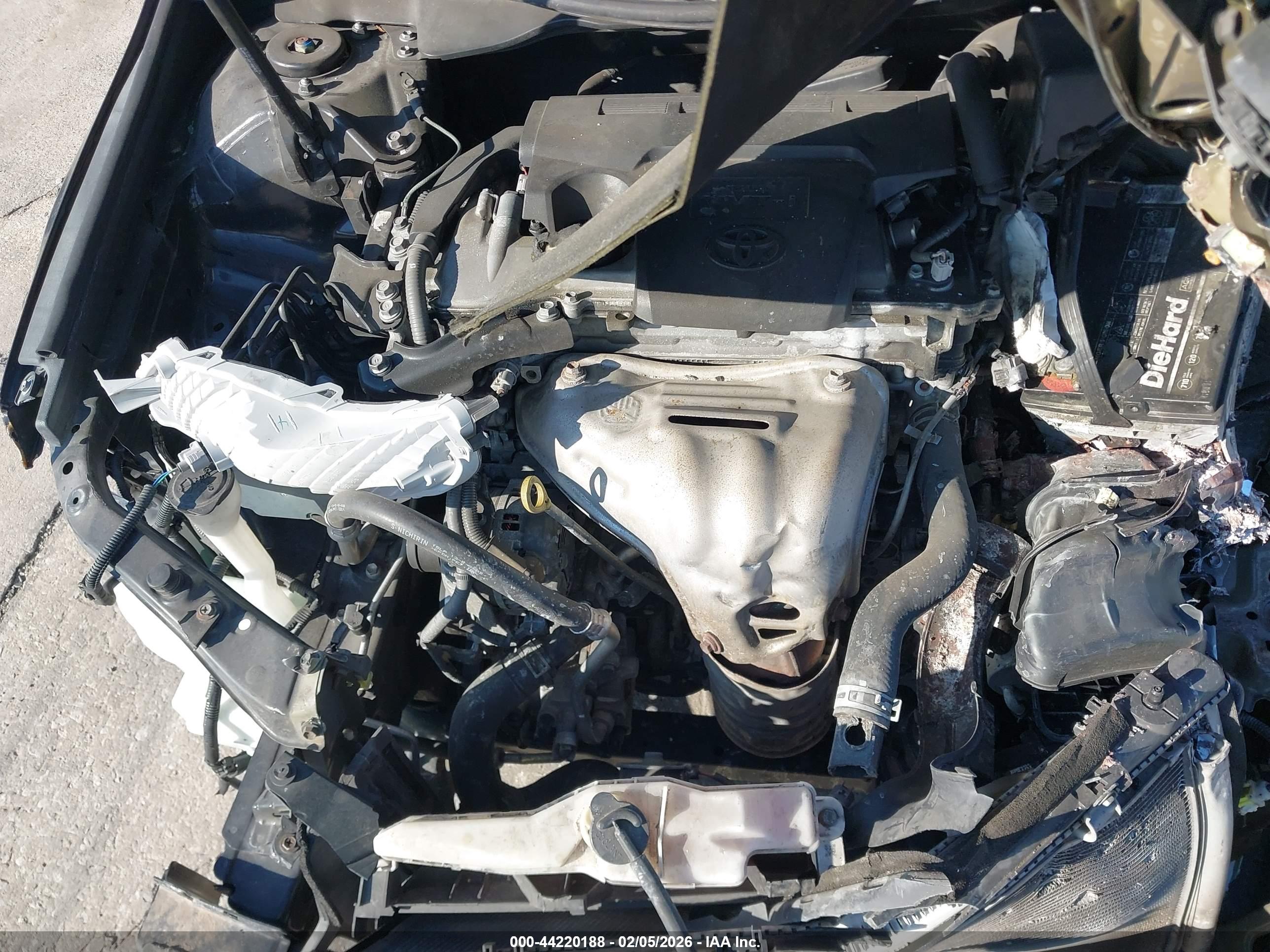 TOYOTA CAMRY image 10
