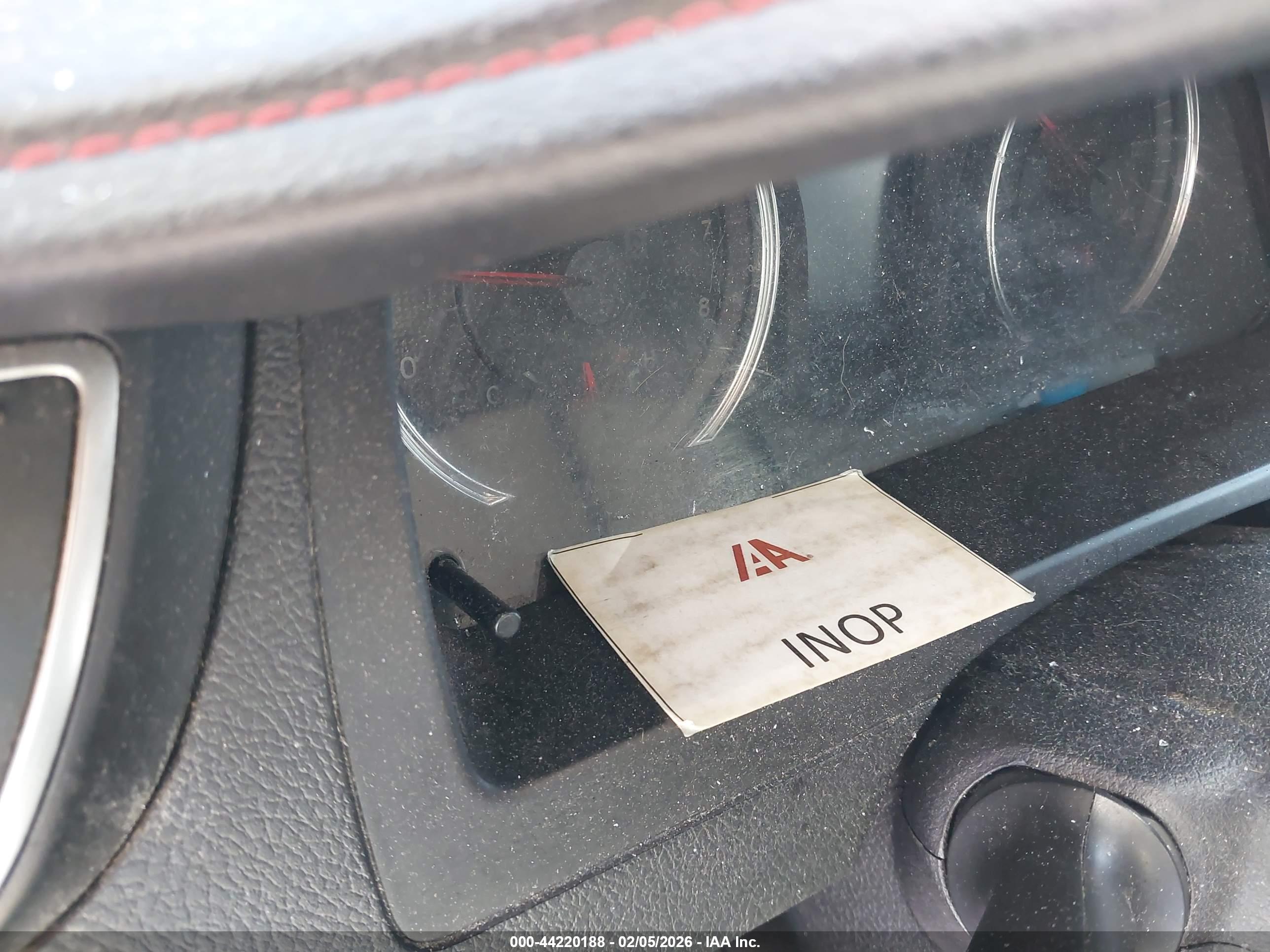 TOYOTA CAMRY image 7