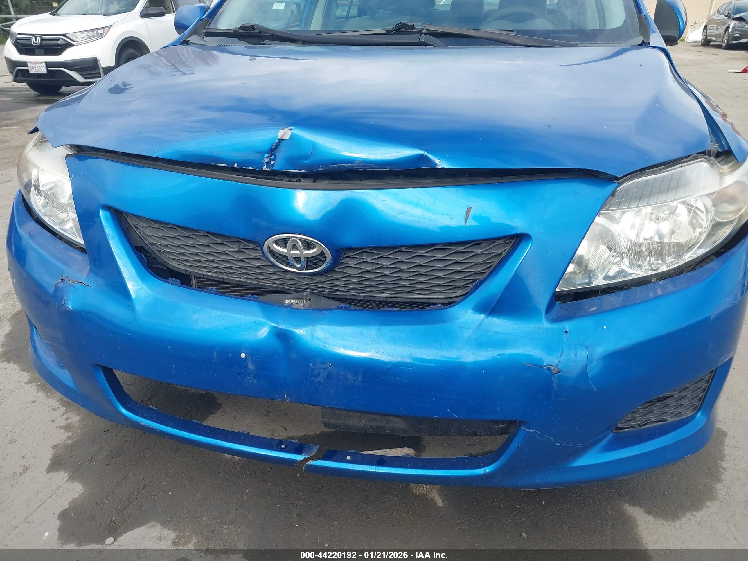 TOYOTA COROLLA image 6