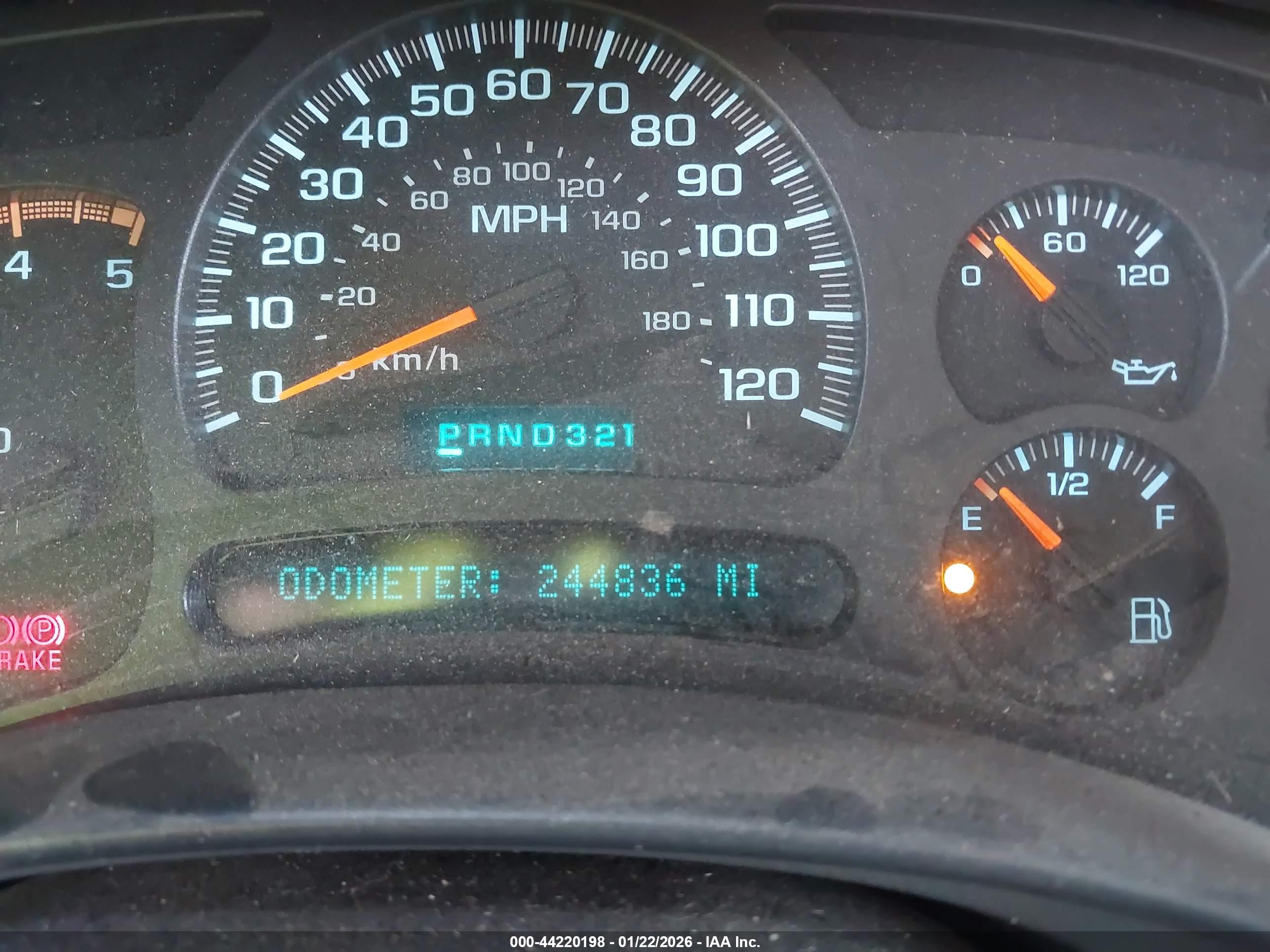 CHEVROLET SILVERADO image 7