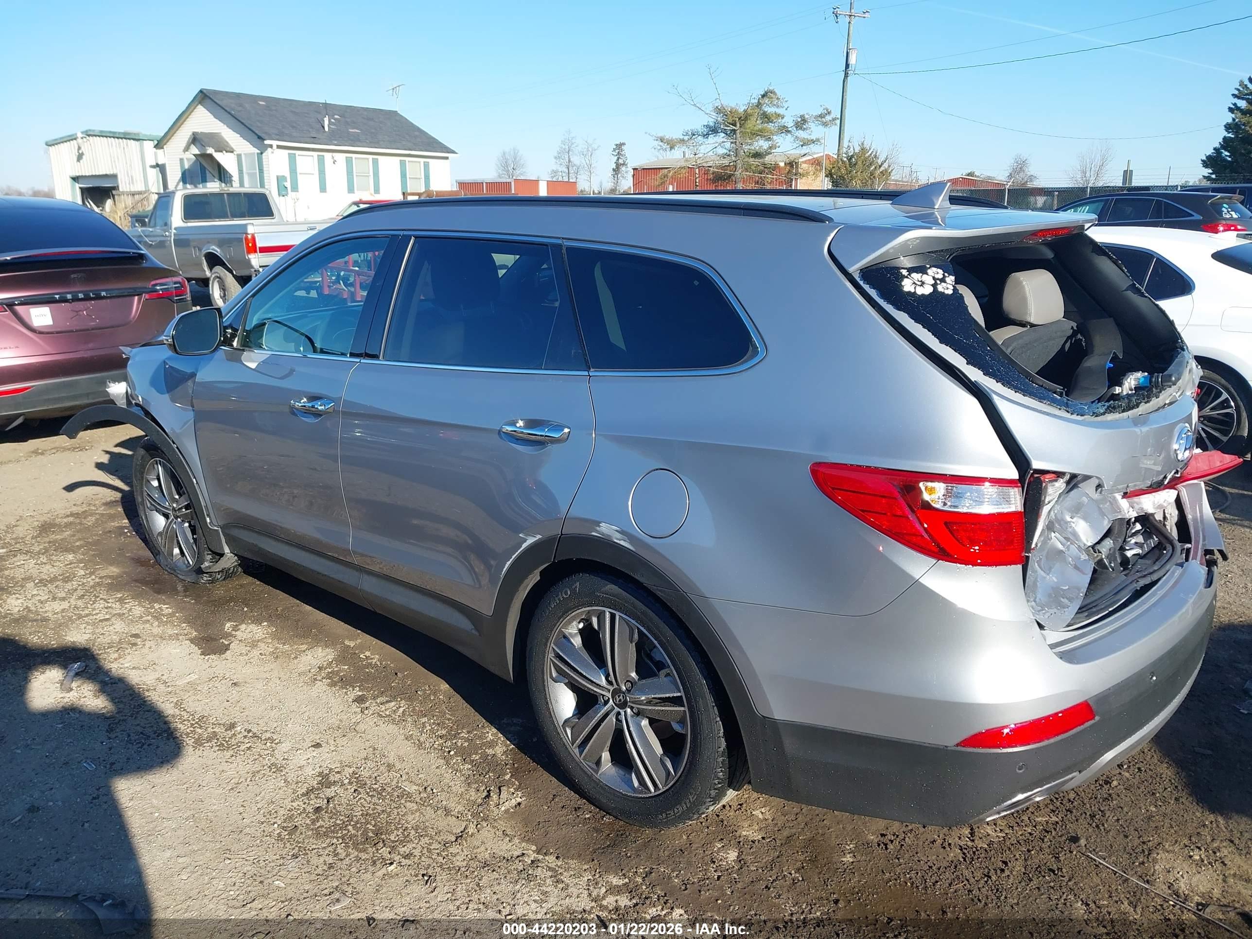 HYUNDAI SANTA image 3