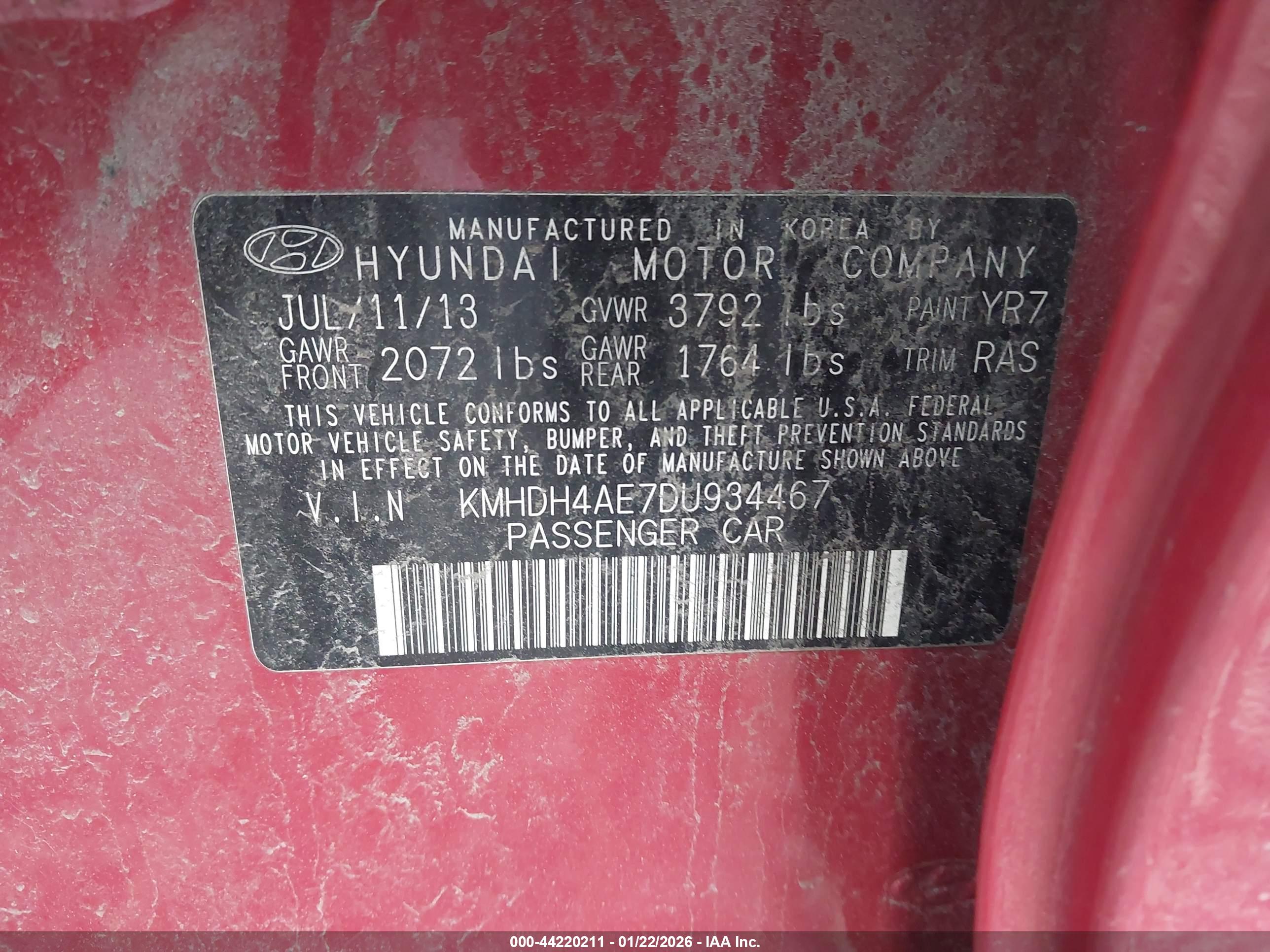 HYUNDAI ELANTRA image 9