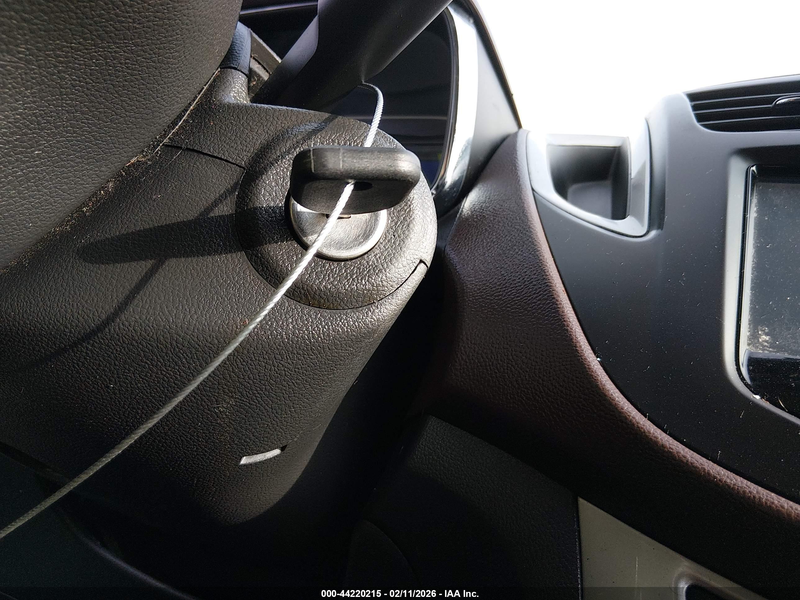 CHEVROLET TRAX image 11