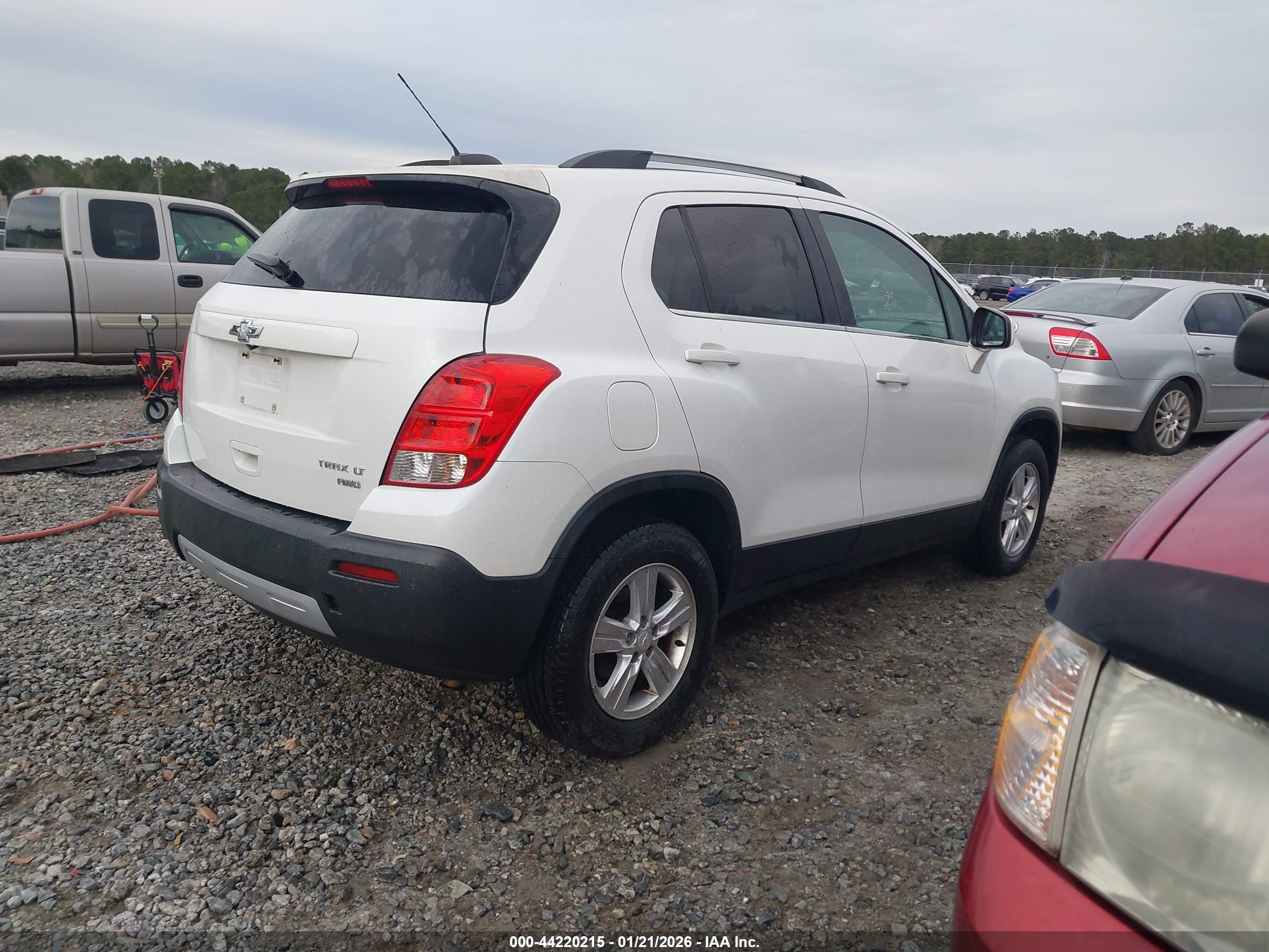 CHEVROLET TRAX image 4
