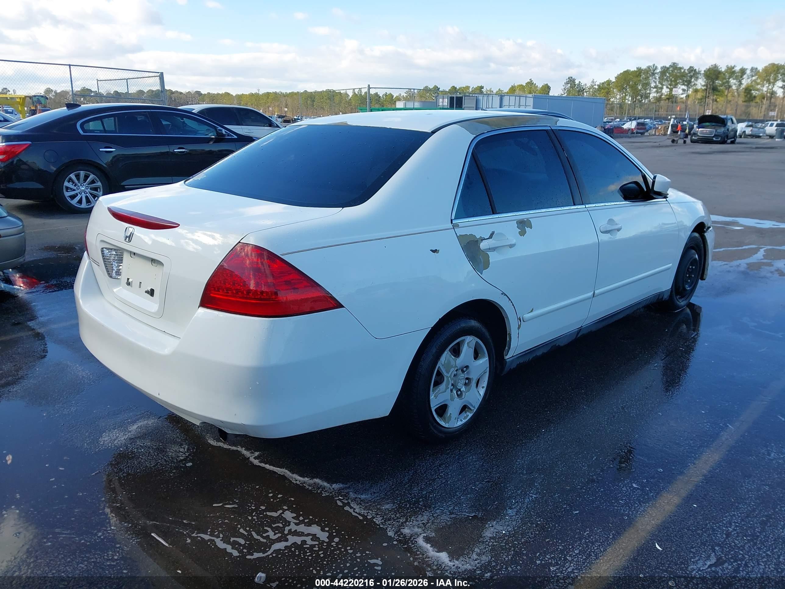 HONDA ACCORD image 4