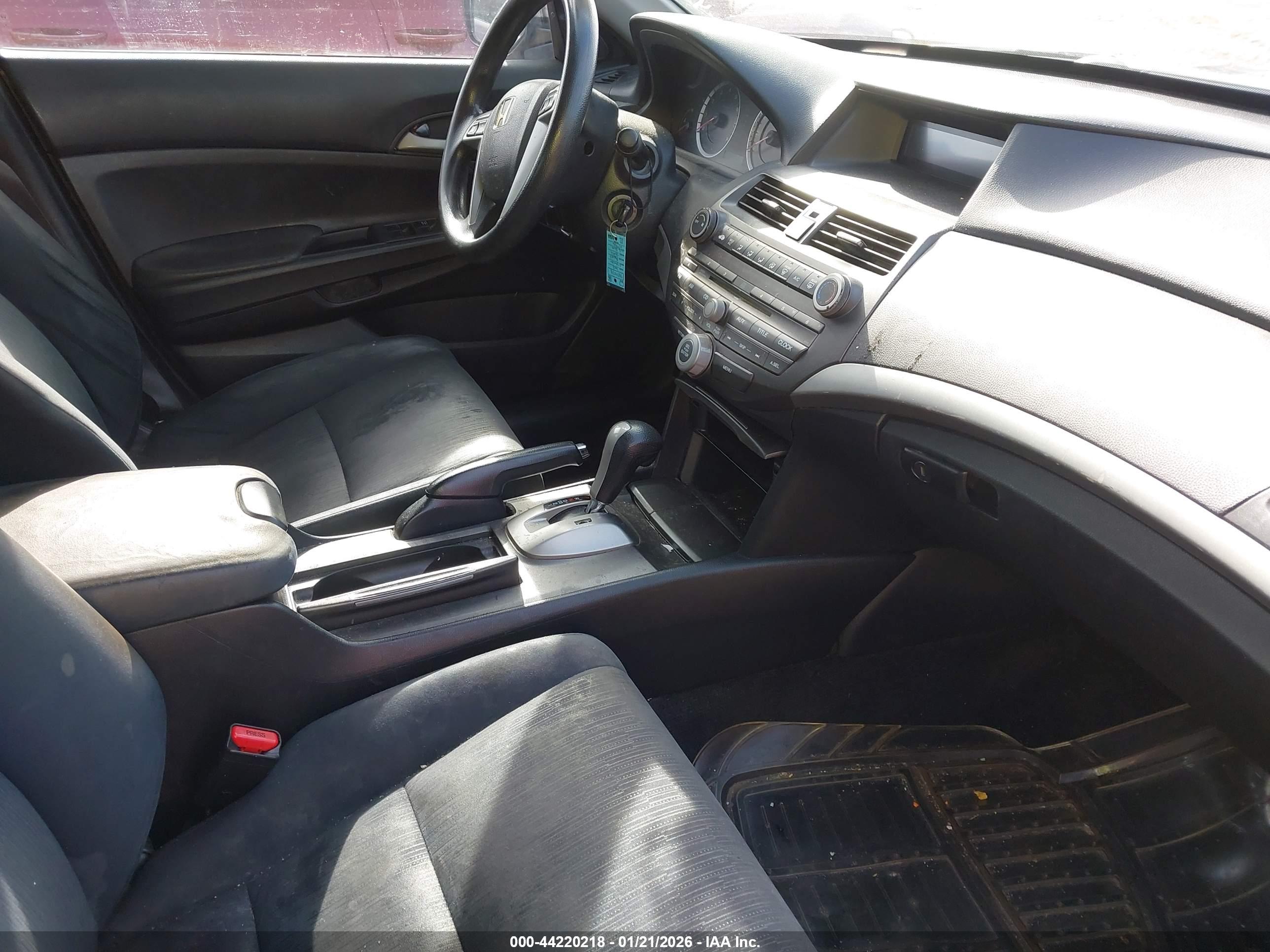 HONDA ACCORD image 5
