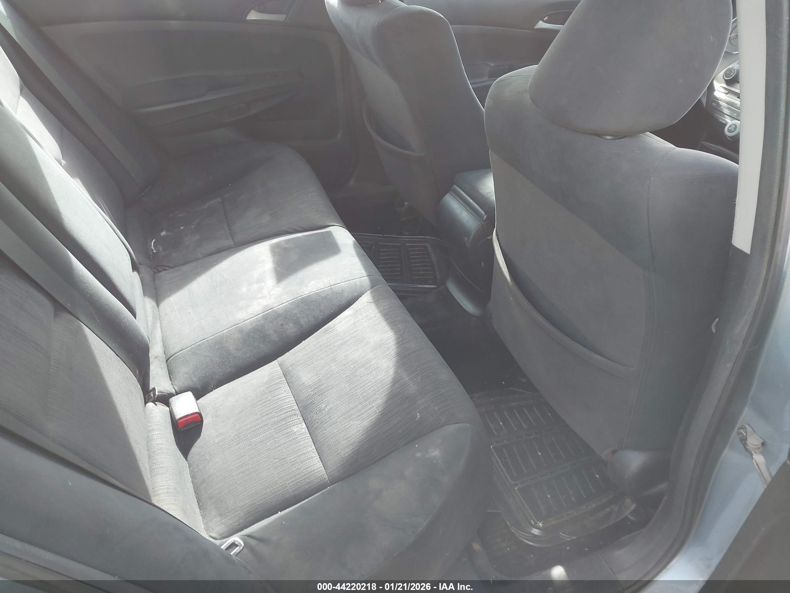 HONDA ACCORD image 8