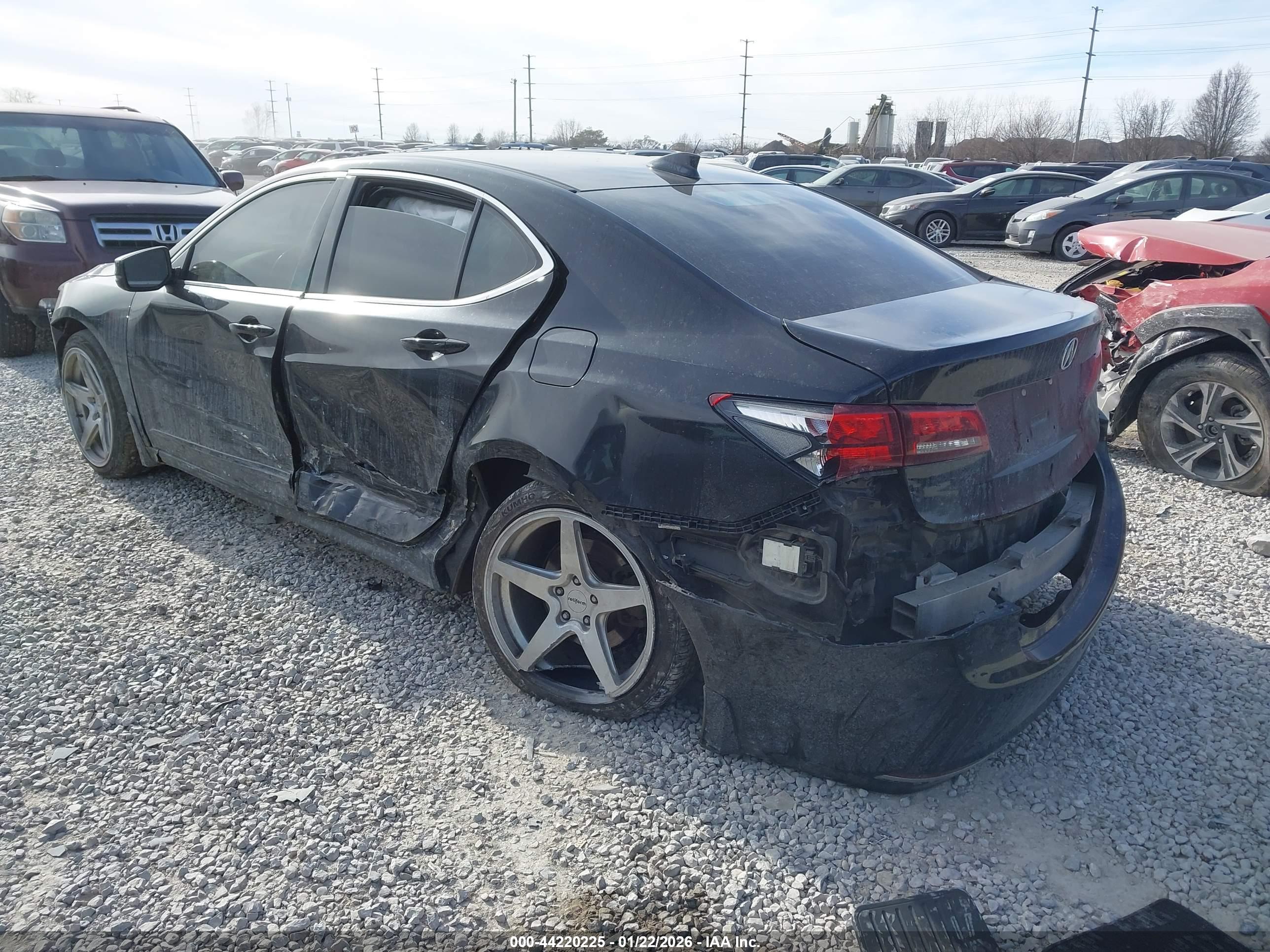 ACURA TLX image 3