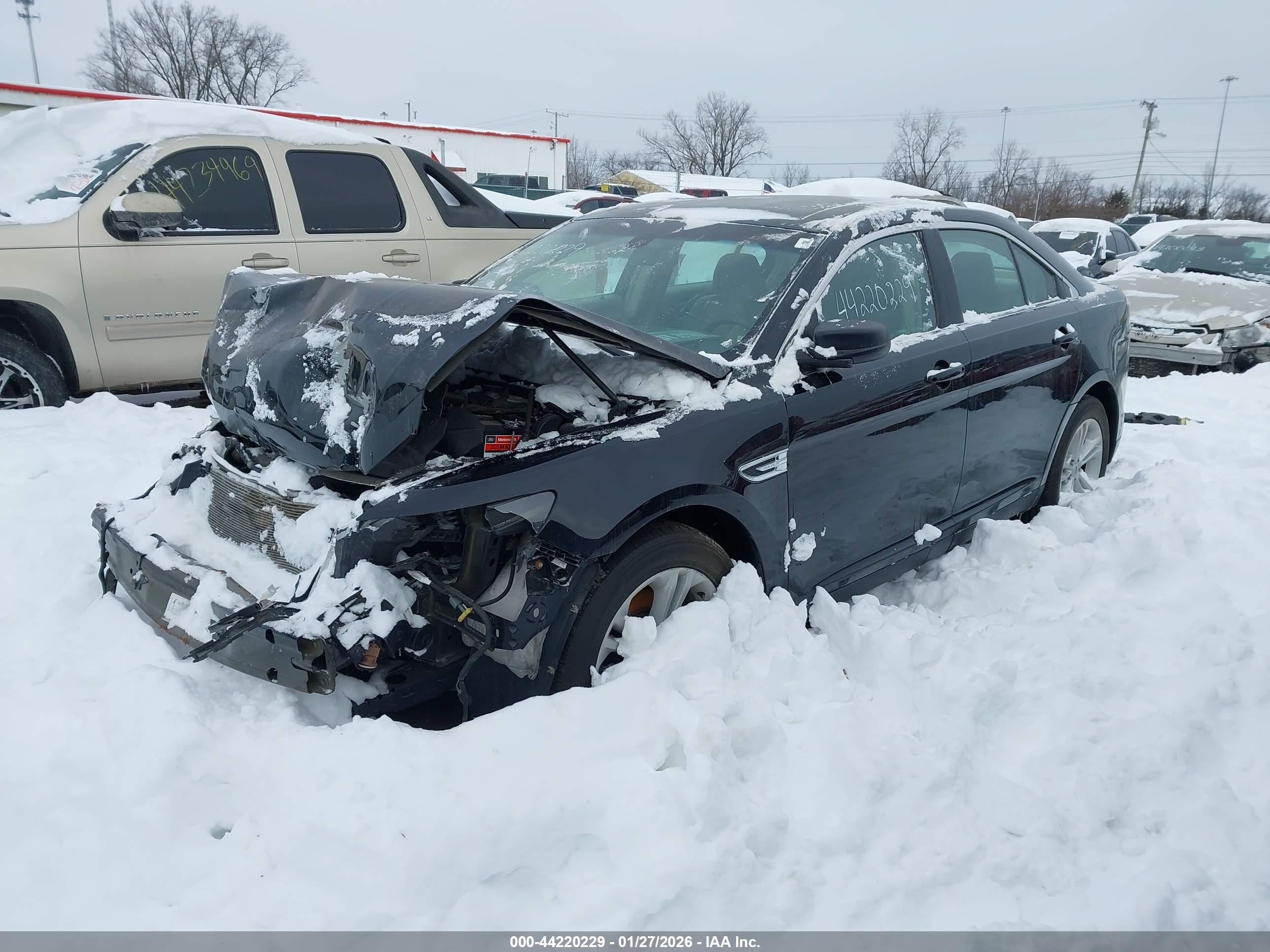 FORD TAURUS image 2