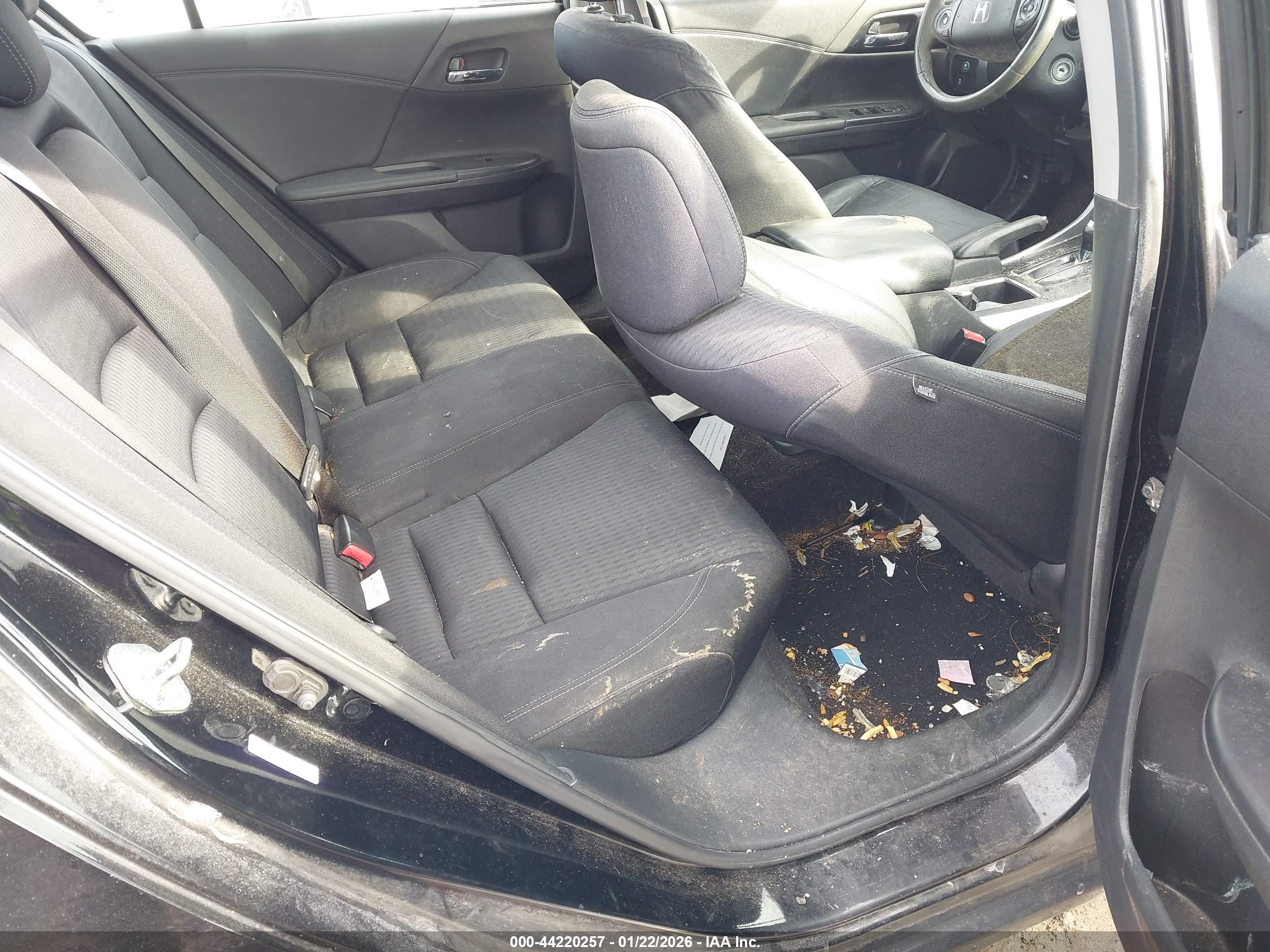 HONDA ACCORD image 8