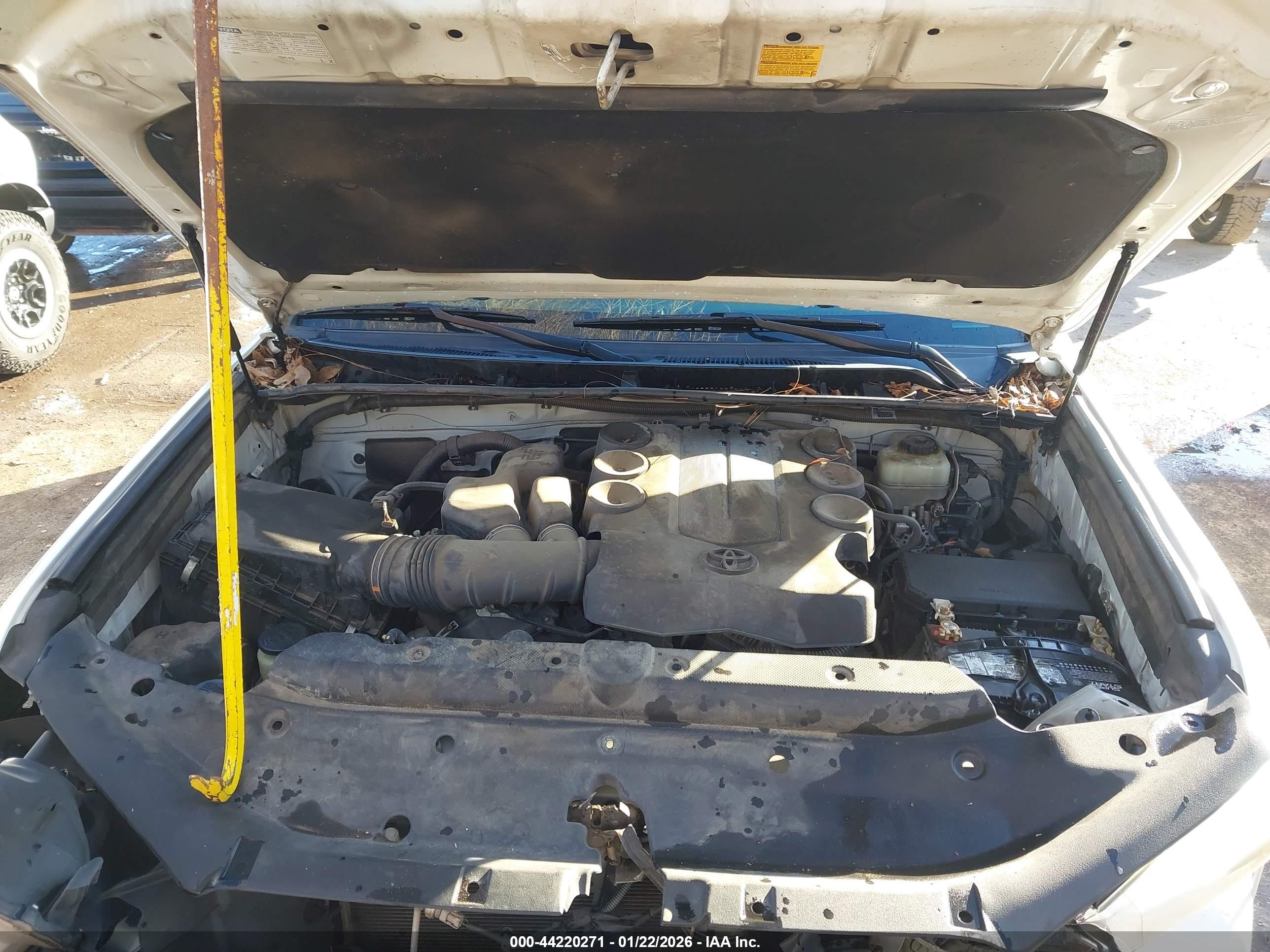 TOYOTA 4RUNNER image 10